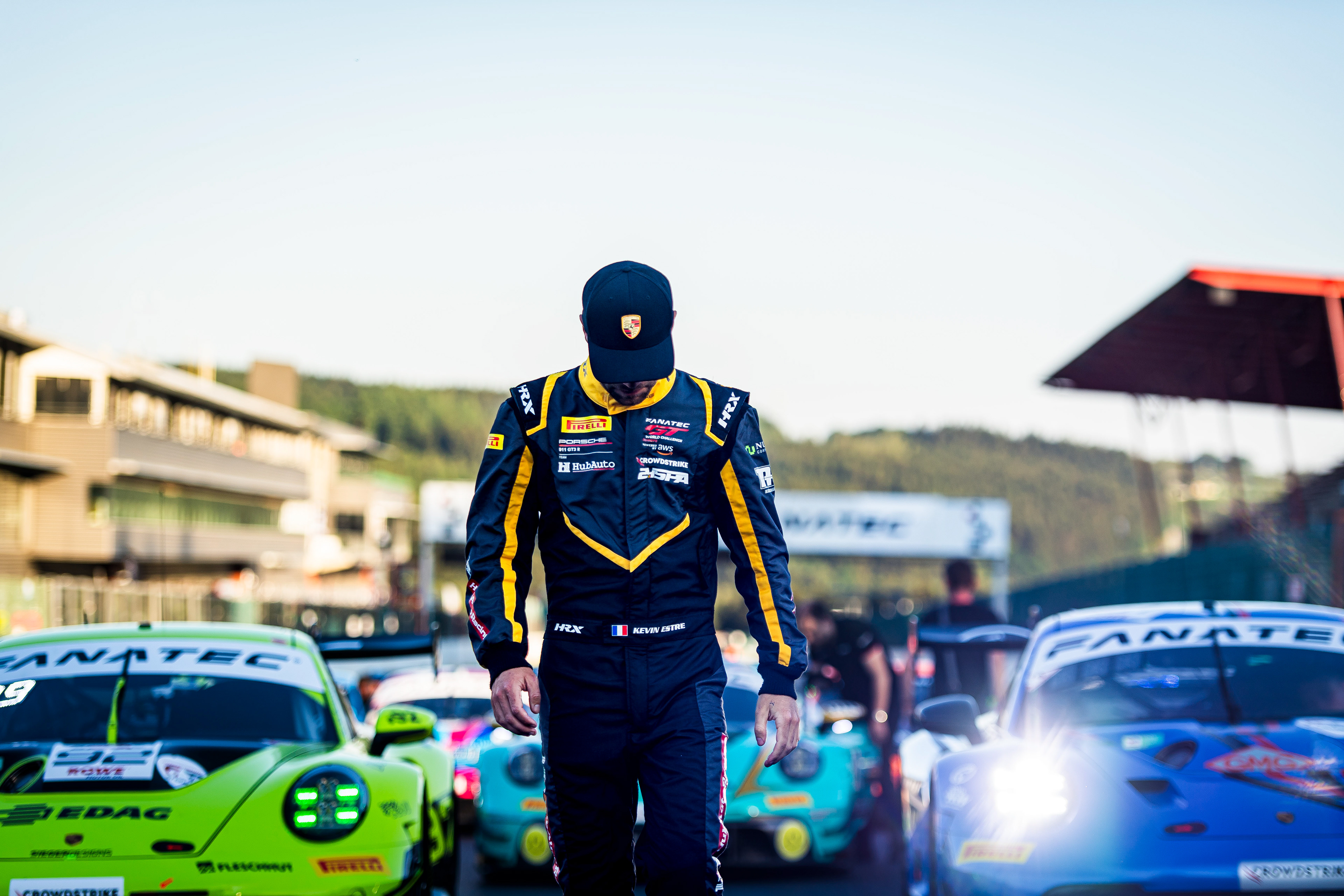  #992 HubAuto Racing Porsche 911 GT3 R (992): Laurens Vanthoor