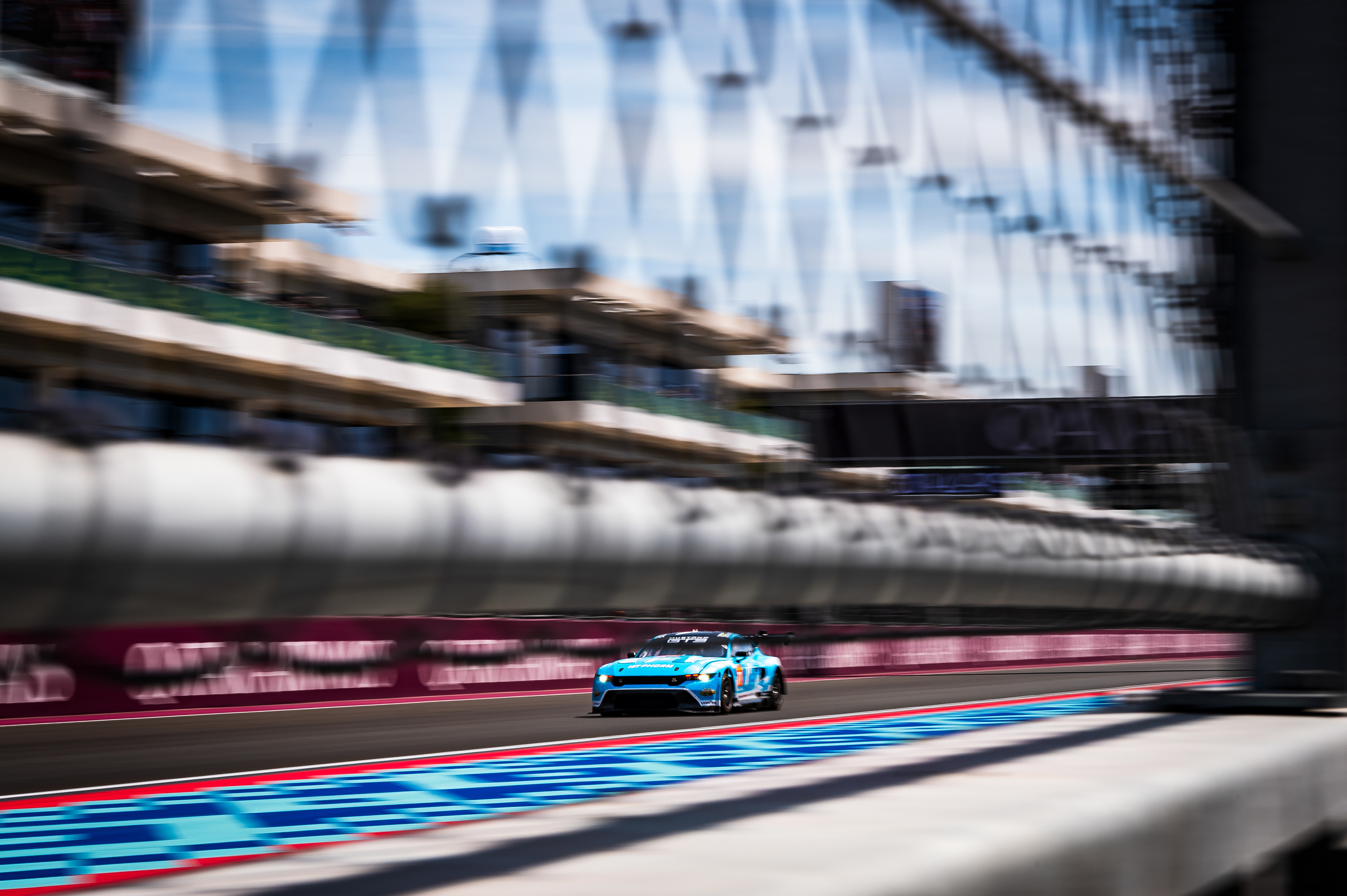 #77 PROTON COMPETITION  DEU G Ford Mustang LMGT3 of Ryan Hardwick, Zacharie Robichon, Ben Barker
