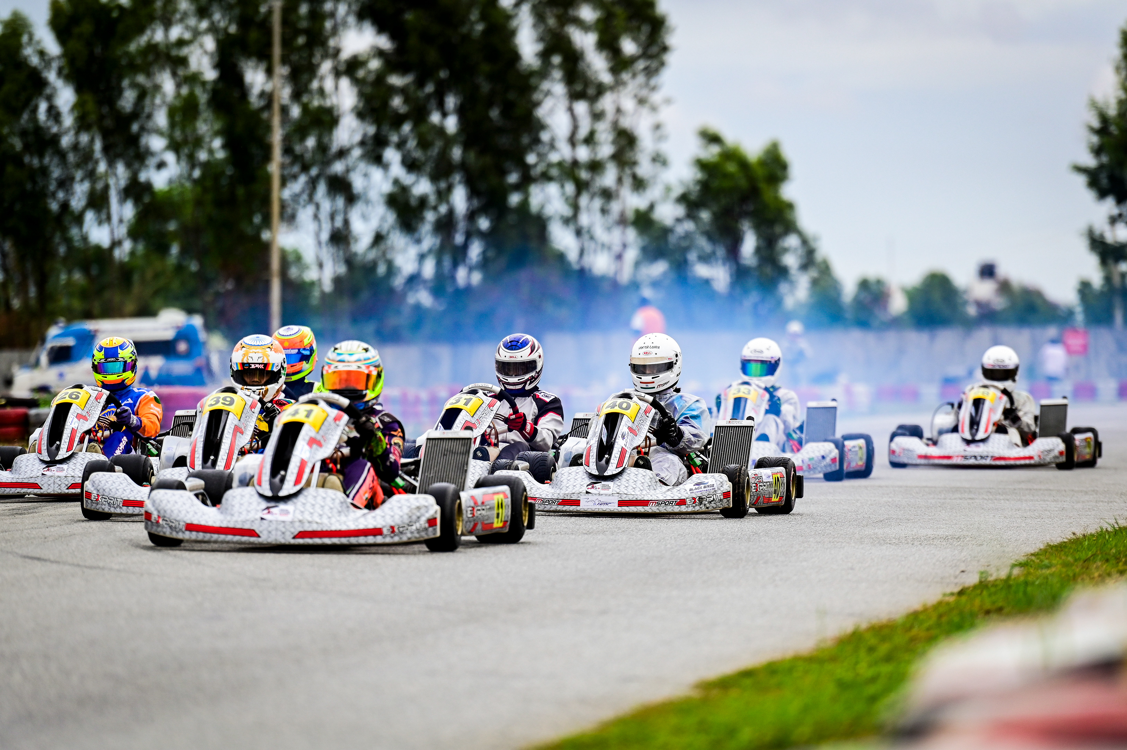 Open Karting - Junior Race start.