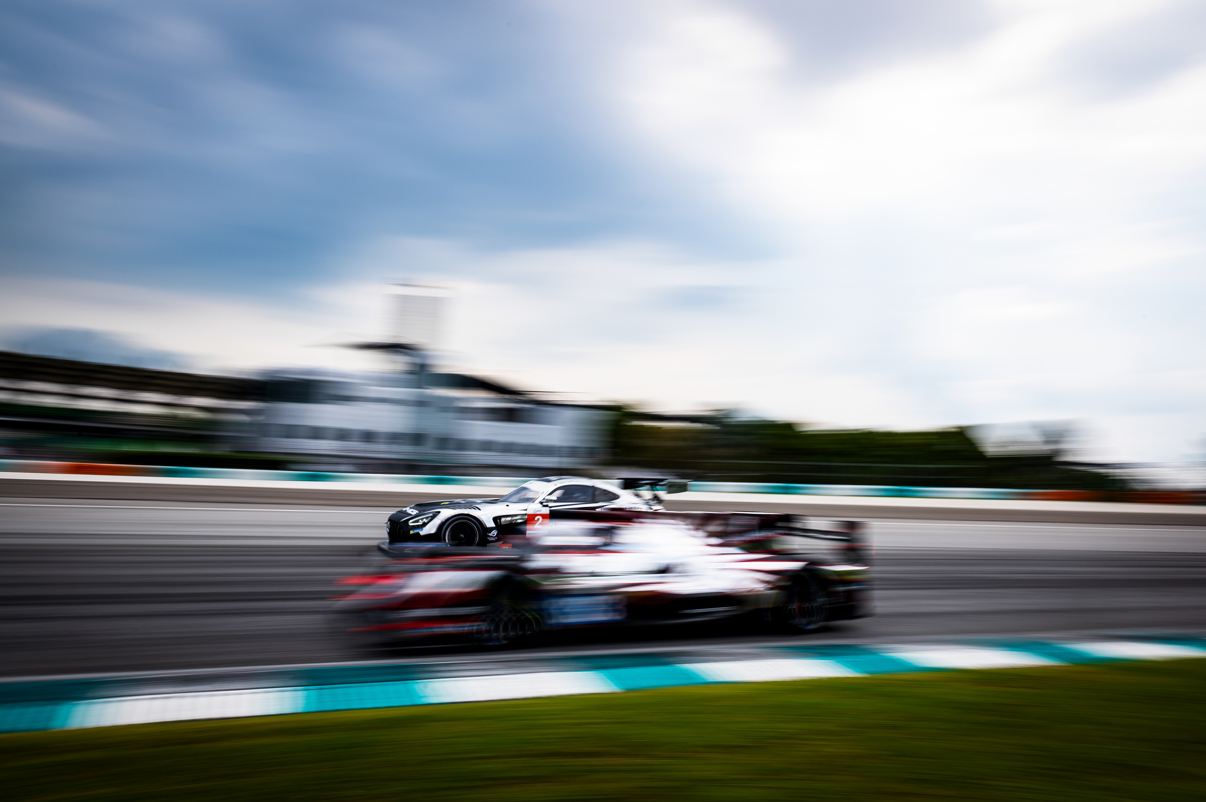 #2 Climax Racing Mercedes-AMG GT3 EVO: Bihuang Zhou, Elias Seppanen, Ralf Aron