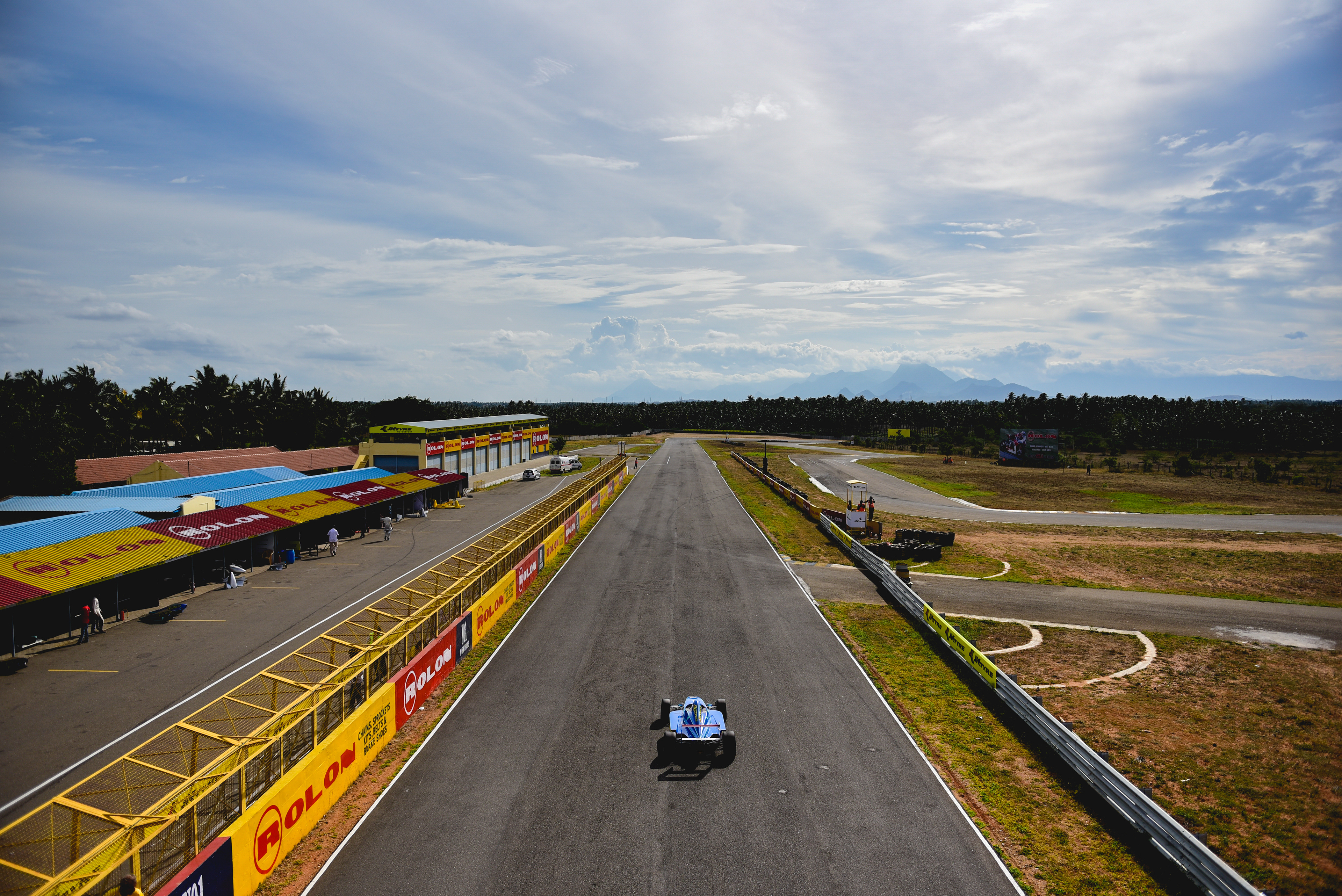 Kari Motor Speedway - Home straight 