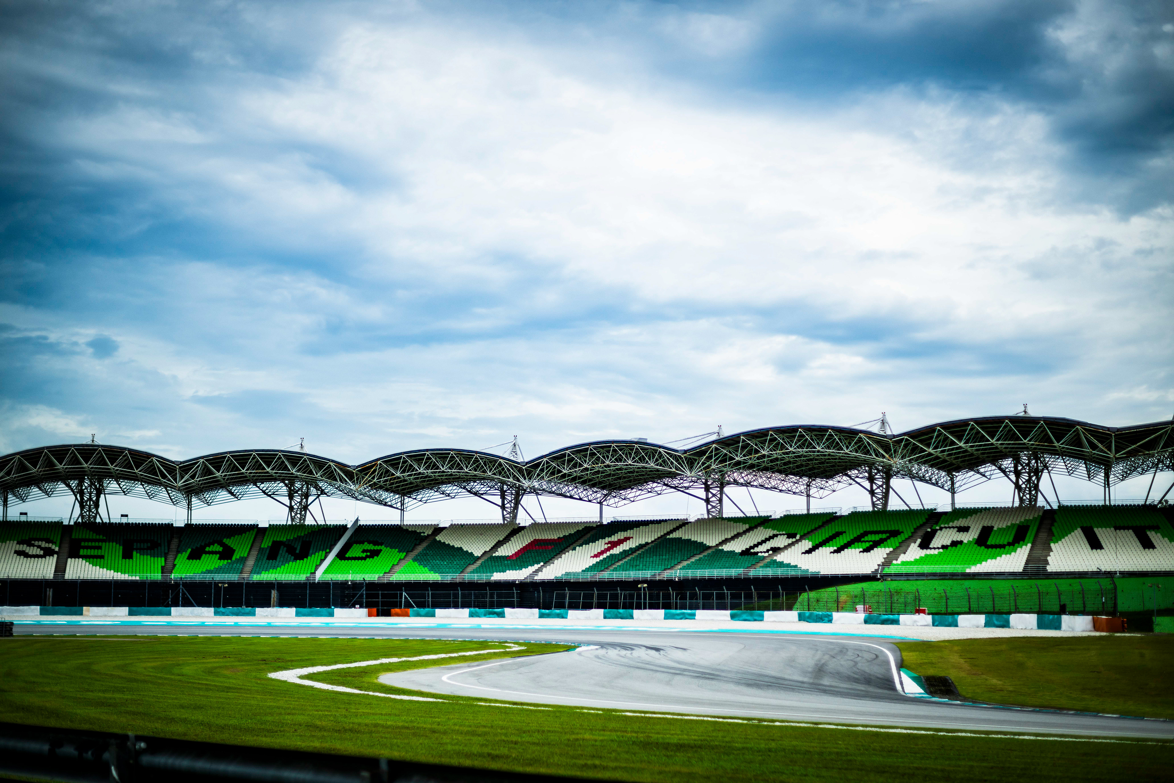#14 Climax Racing Mercedes-AMG GT3 EVO: Lu Wei, Ling Kang, Lucas Auer