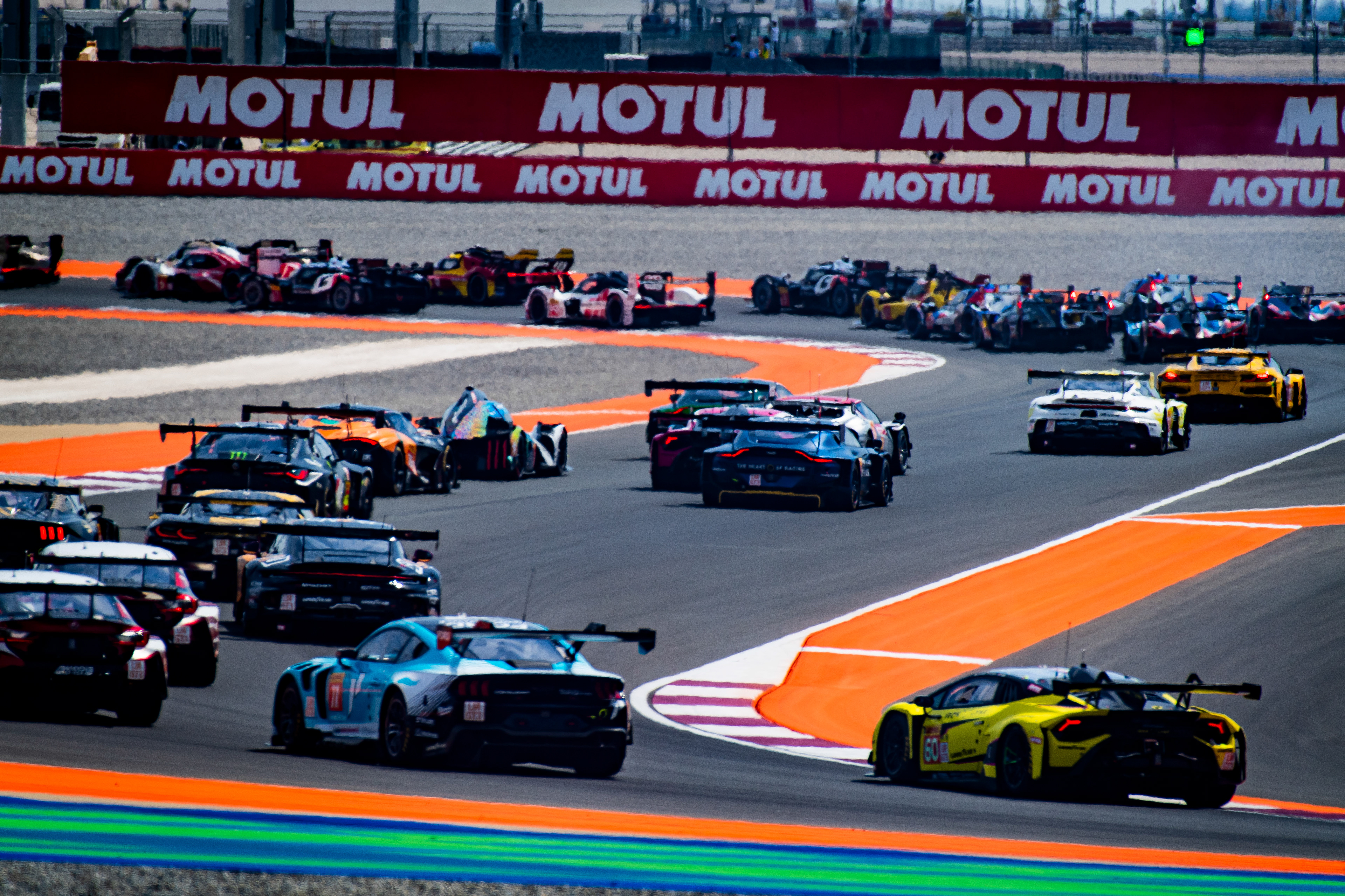 Turn 2 - 3 Race Traffic