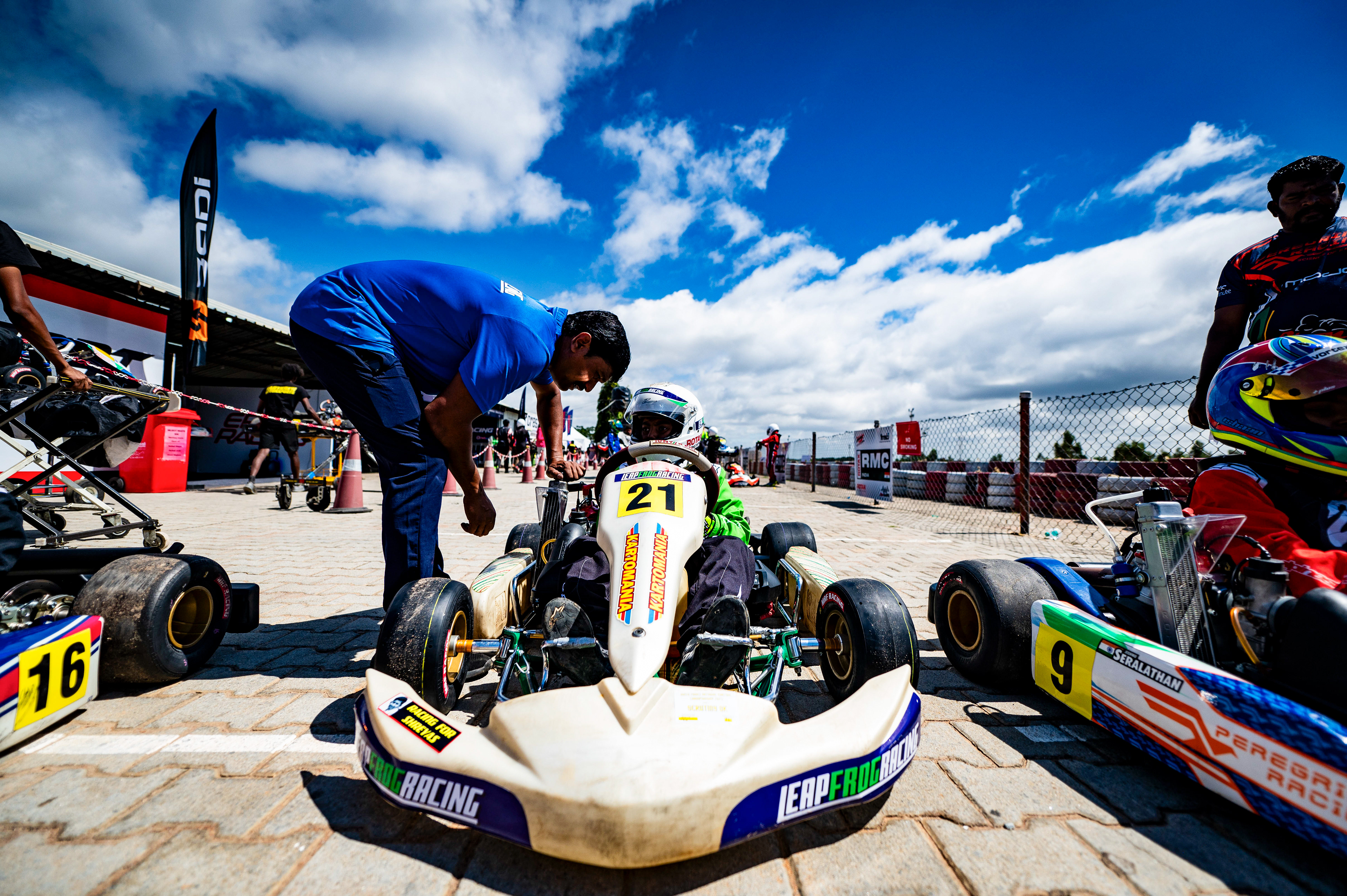 Team Leap Frog Racing.