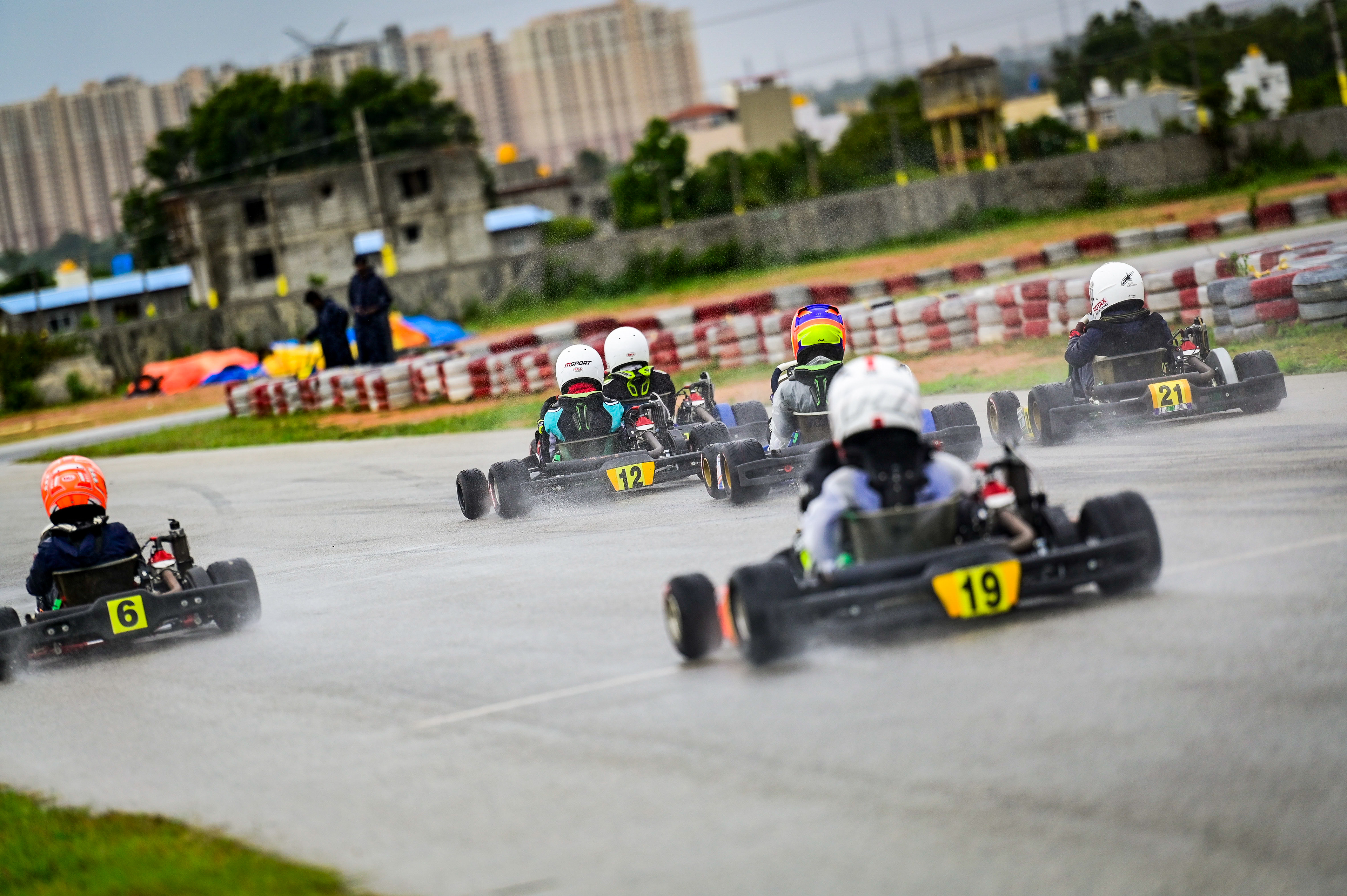 Micro max race under rain.
