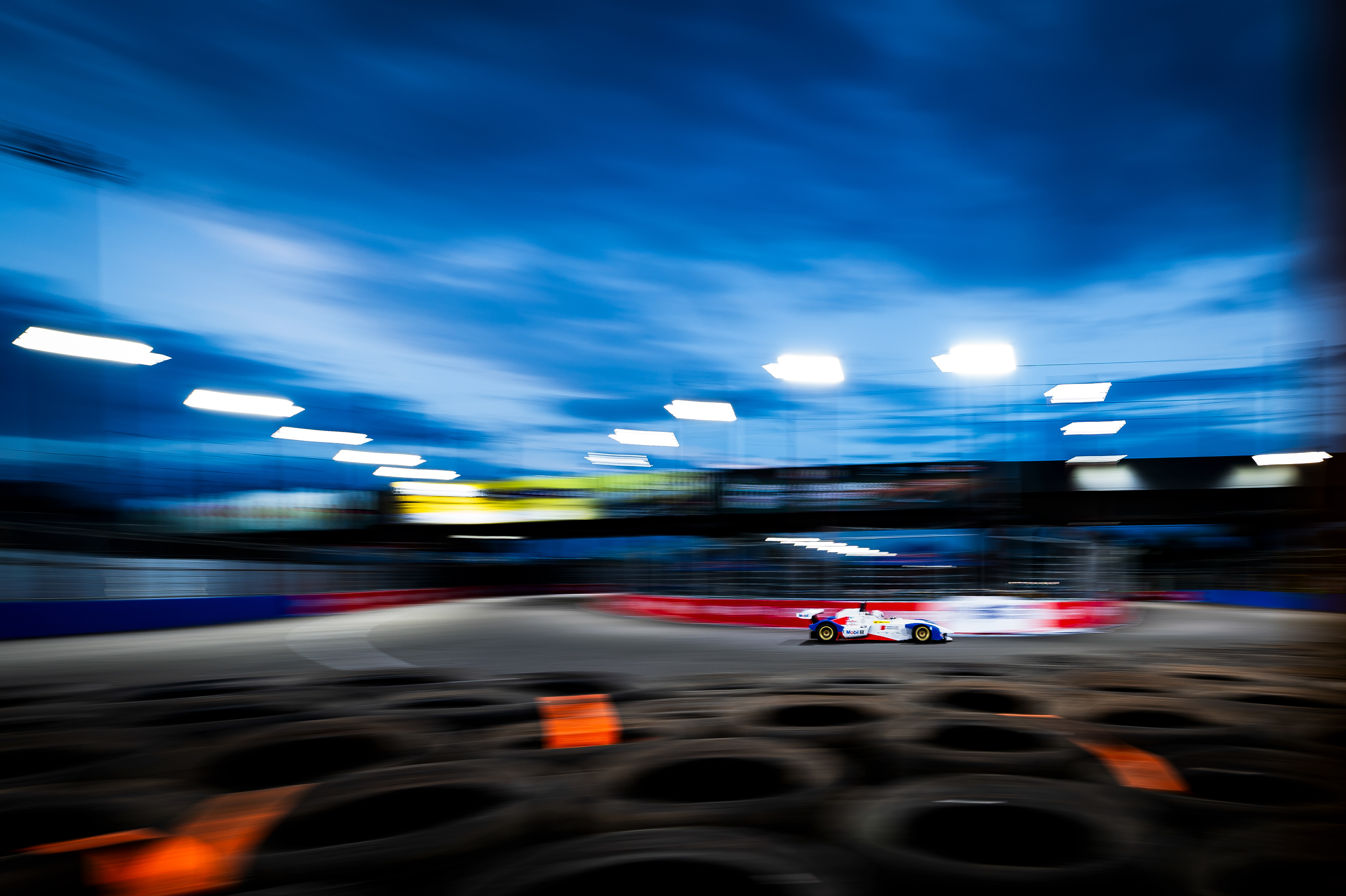 #25_IRL_Caitilin Wood