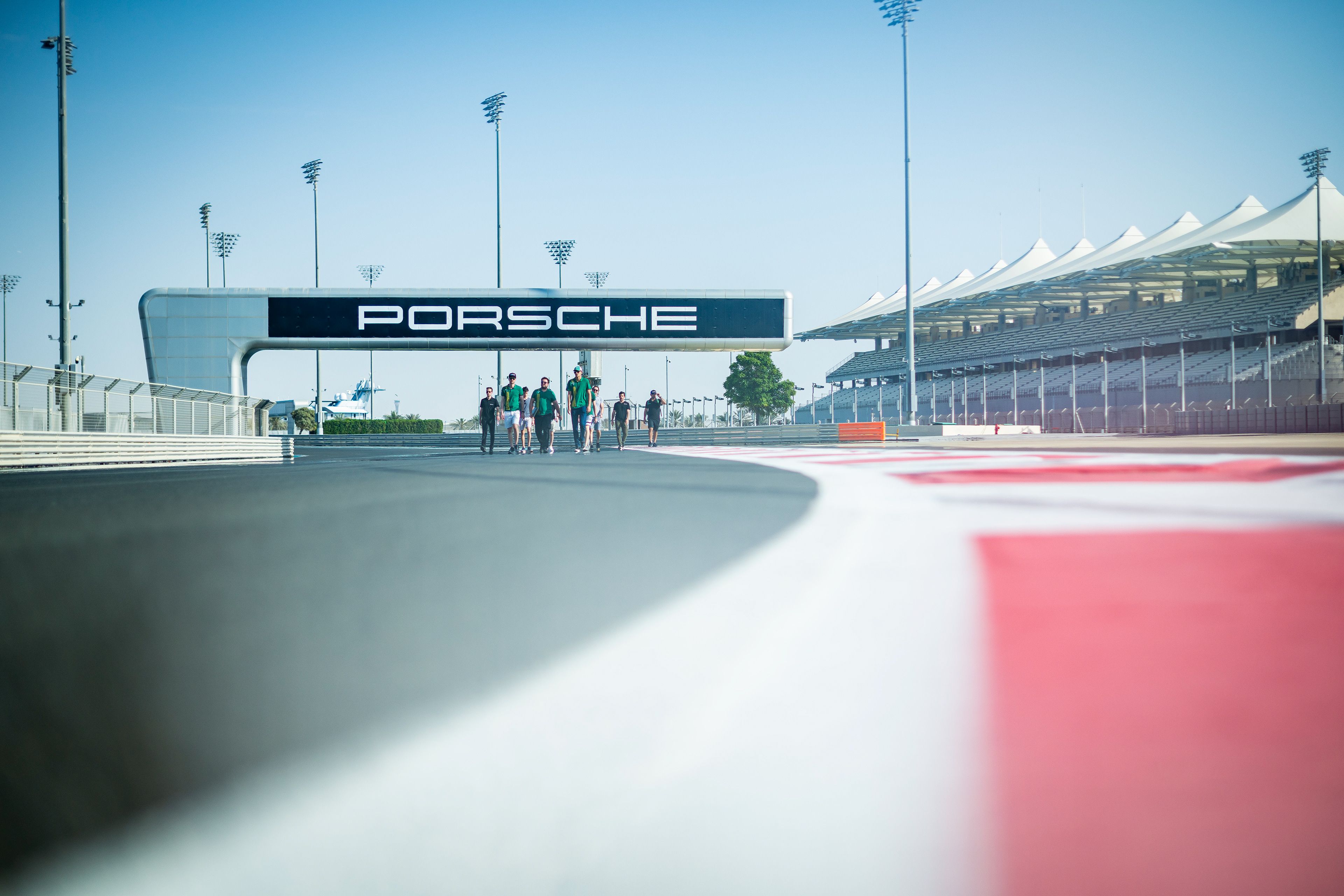 Track Walk © 2024-2025 Shameem Fahath