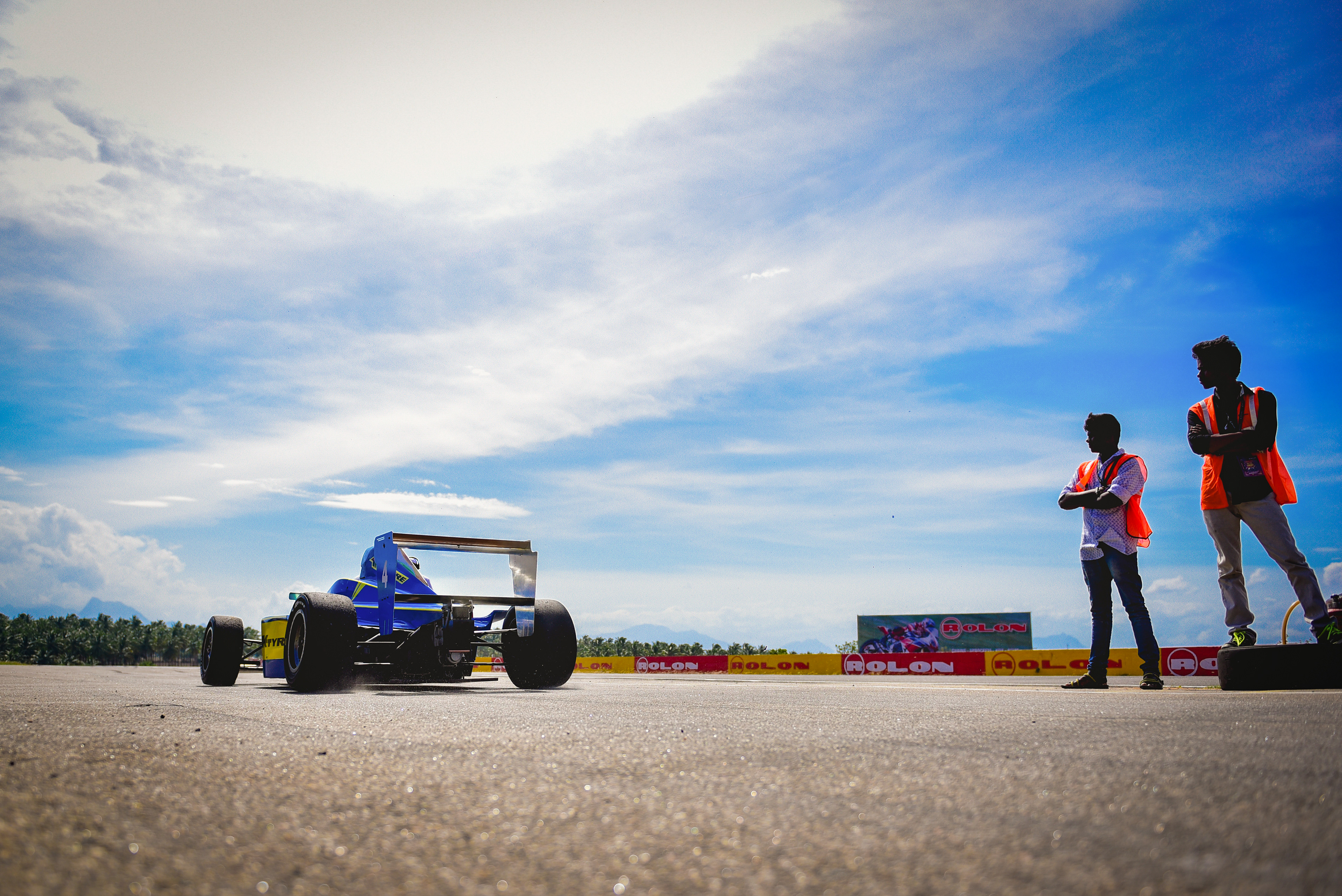 JK Tyre FB02 - Pit exit