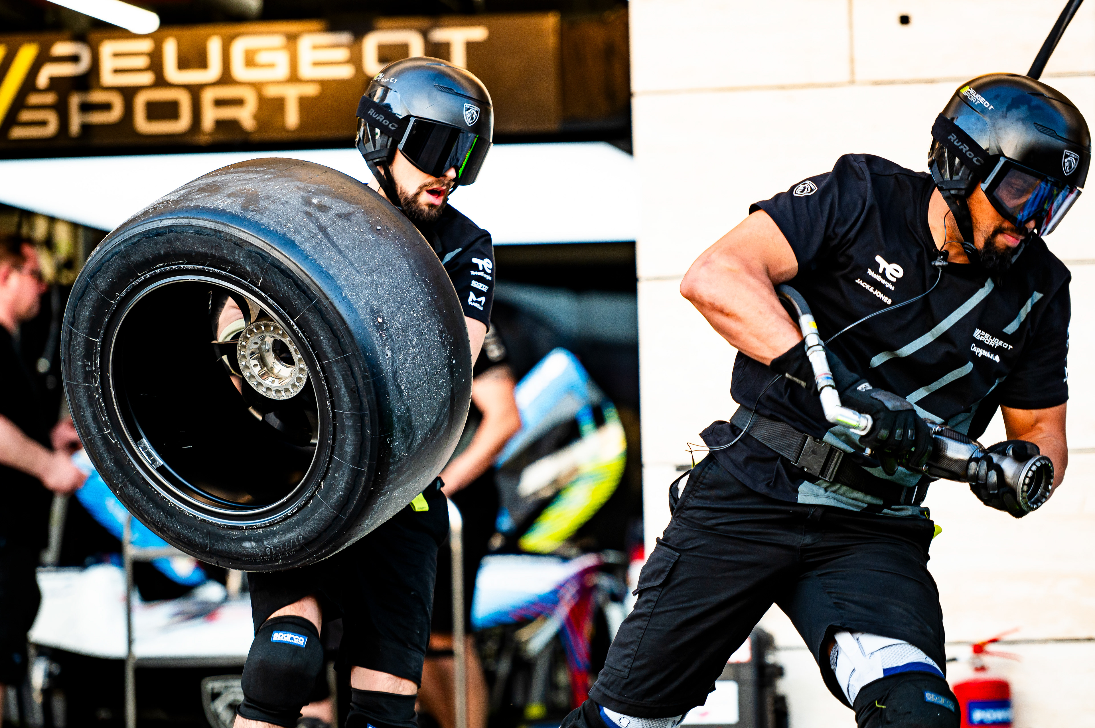 #93 PEUGEOT TOTALENERGIES FRA M Peugeot 9X8