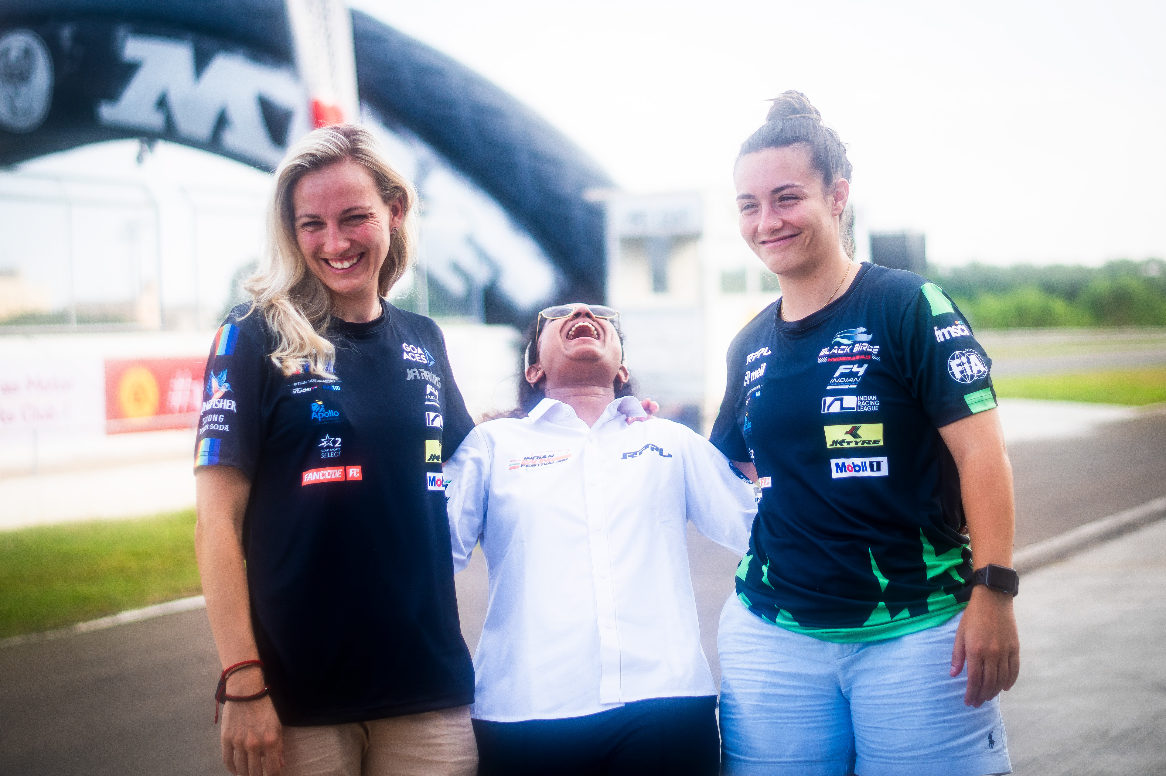 Laura Camps x Gabiriela Jilkova x Simran Kanthi