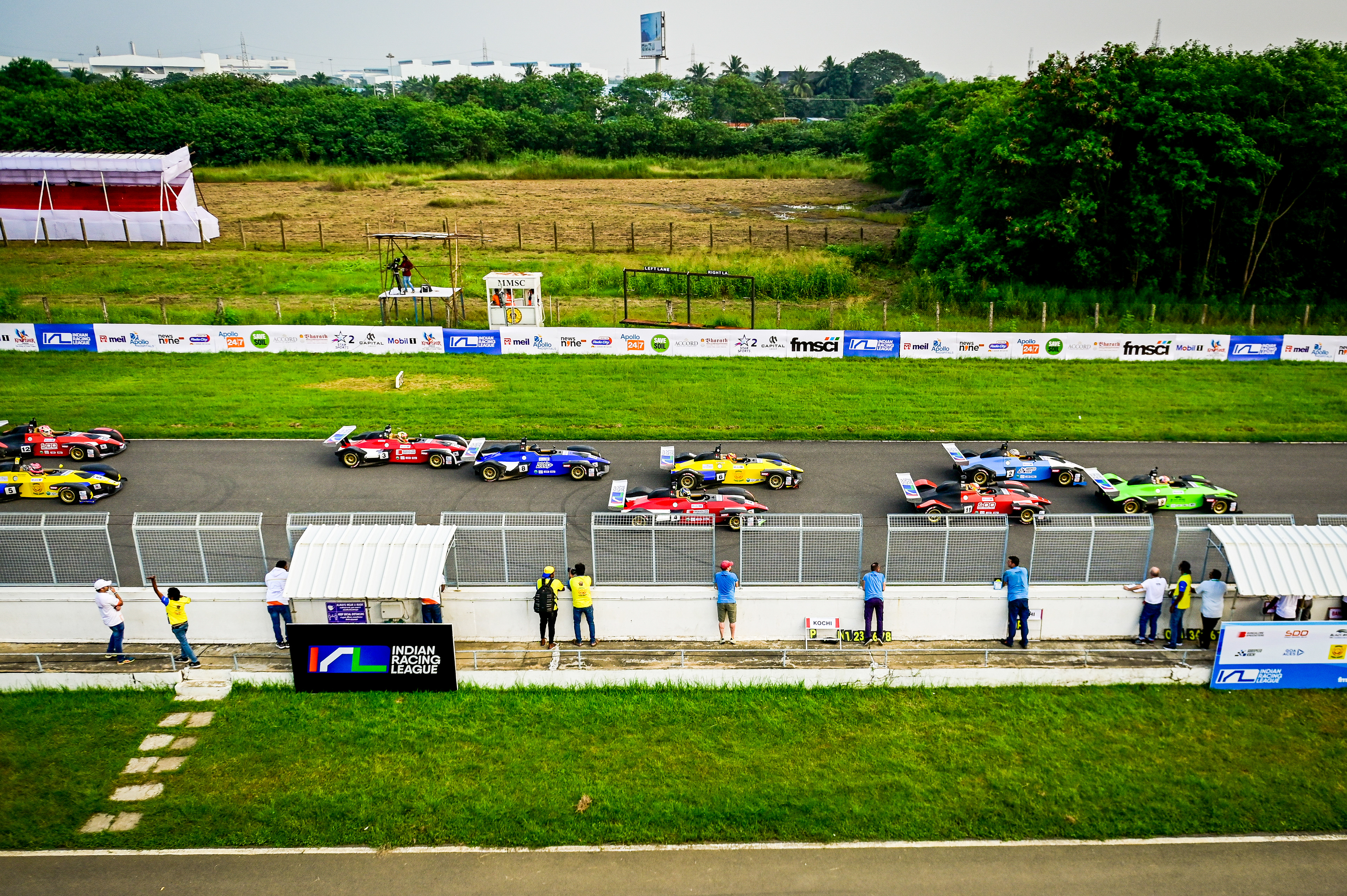 Race Start - Madras International Circuit