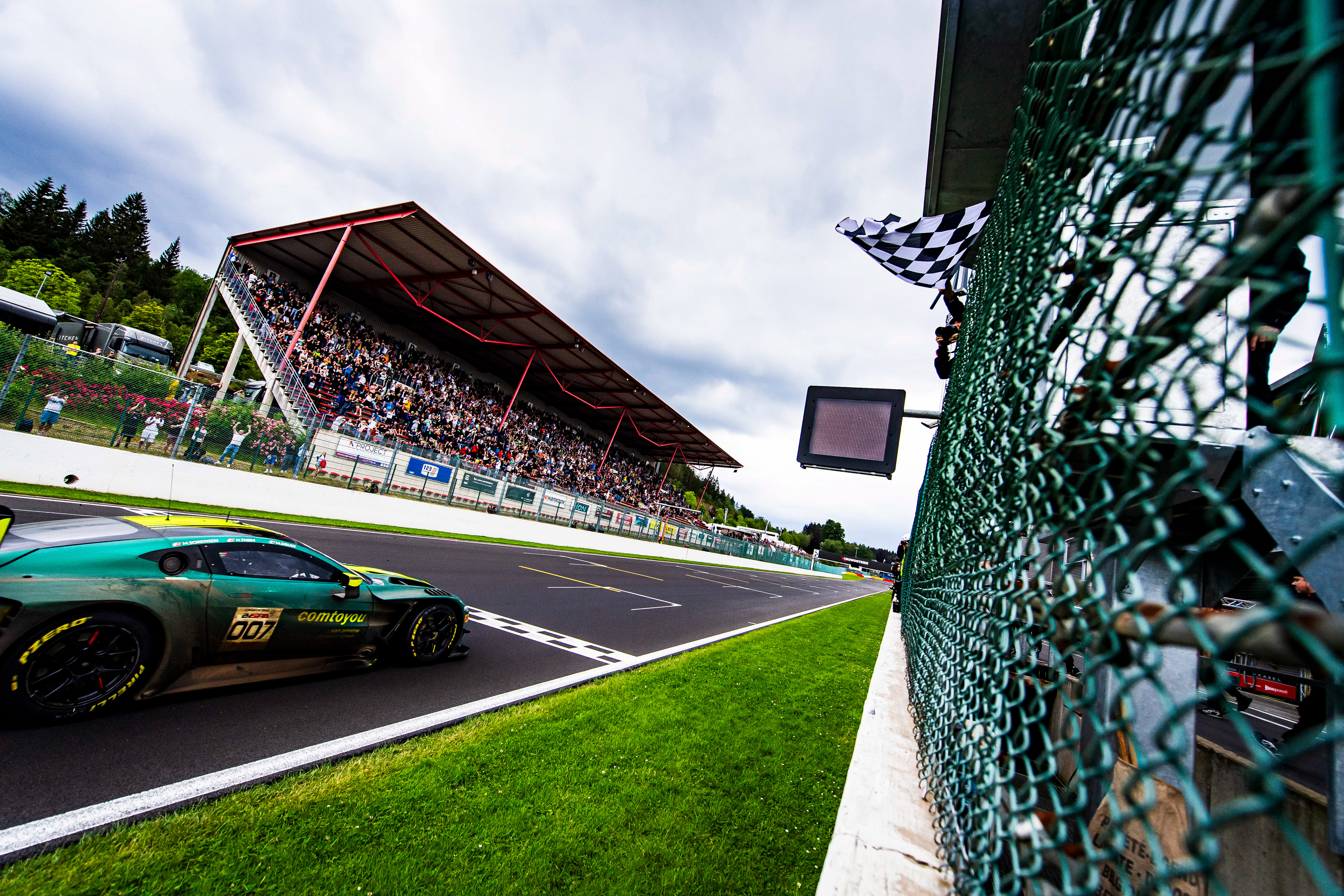 #7 Comtoyou Racing Aston Martin Vantage AMR GT3 EVO: Mattia Drudi, Nicki Thiim, Marco Sorensen