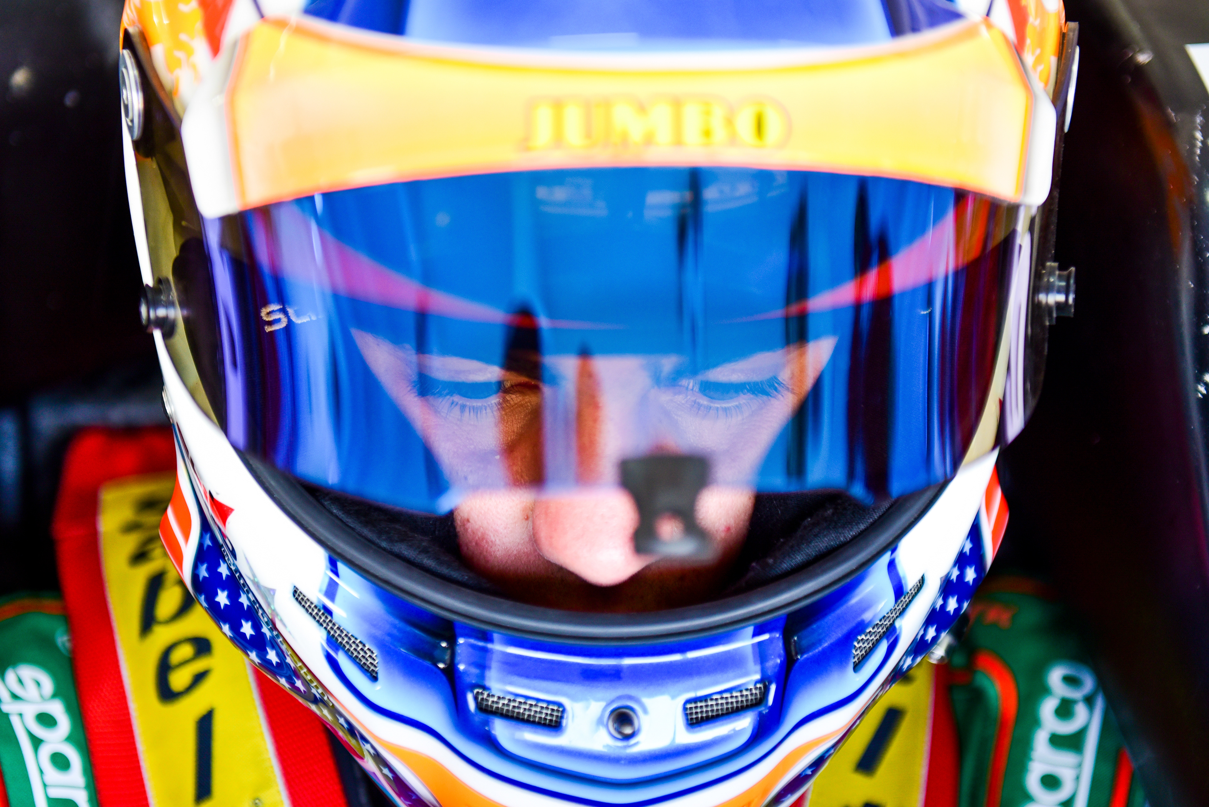 MRF F2000 - Rinus Veekay