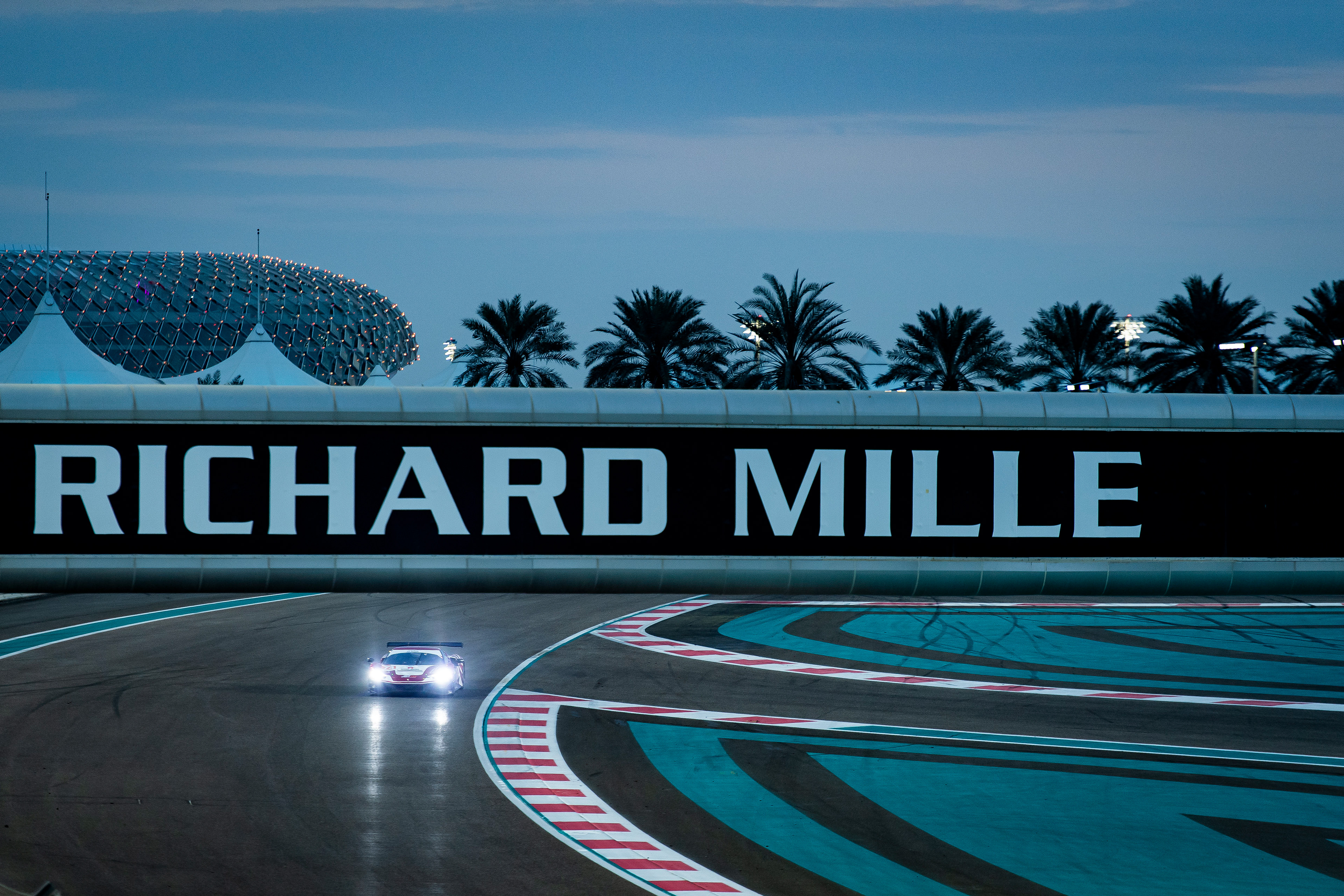 #85 Iron Dames Porsche 911 GT3 R: Celia Martin, Sarah Bovy, Michelle Gatting © 2024-2025 Shameem Fahath