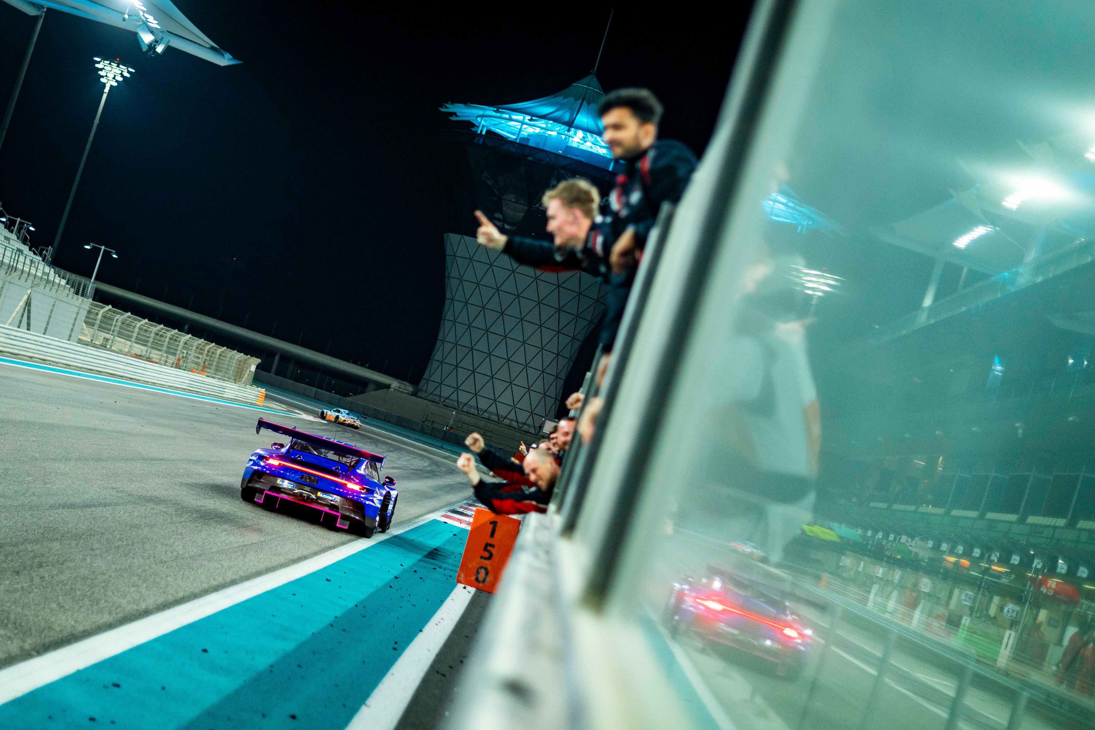 #10 Manthey Porsche 911 GT3 R: Antares Au, Klaus Bachler, Joel Sturm © 2024-2025 Shameem Fahath