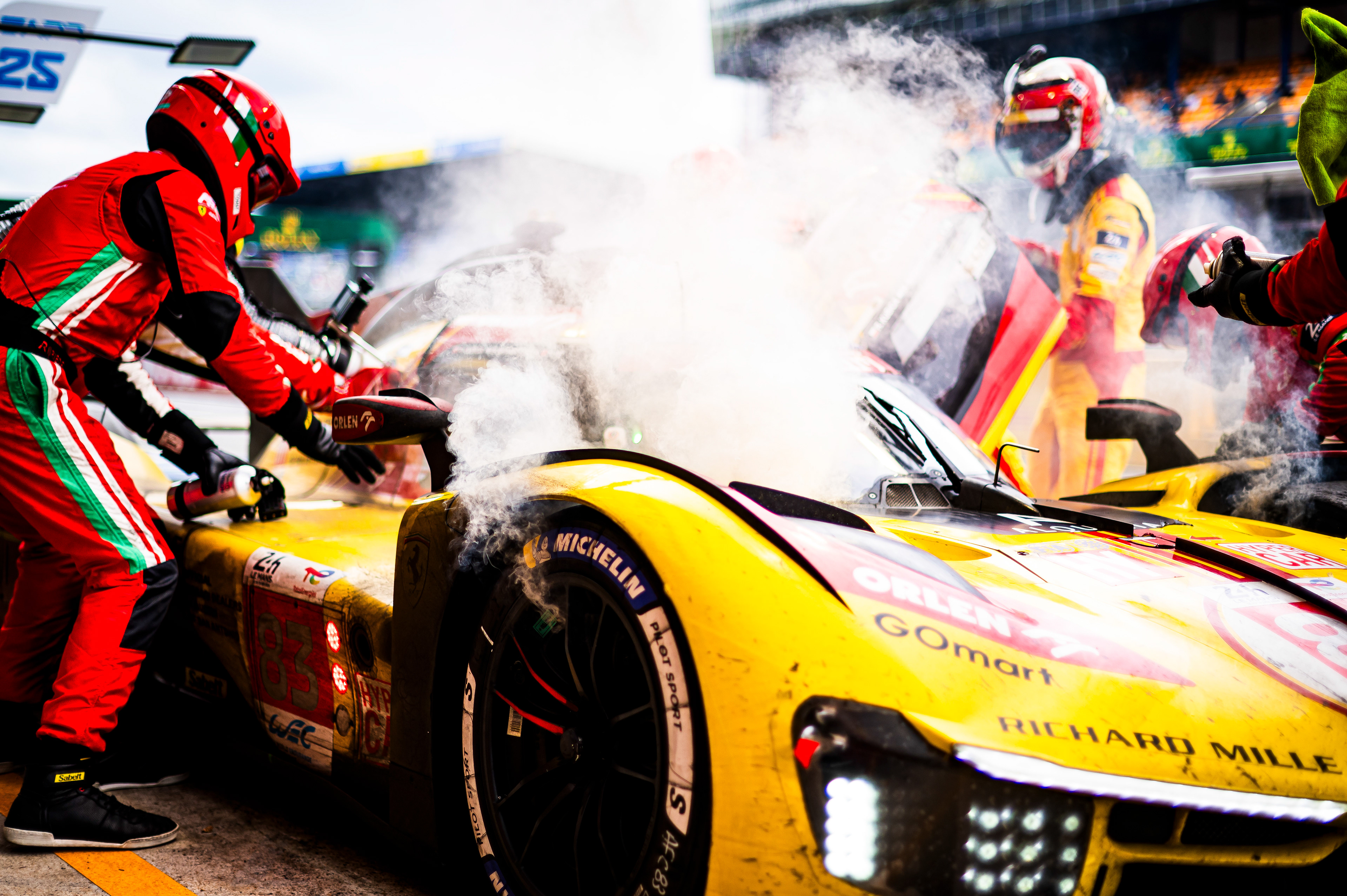 #83 AF Corse Ferrari 499P: Robert Kubica, Robert Shwartzman, Yifei Ye