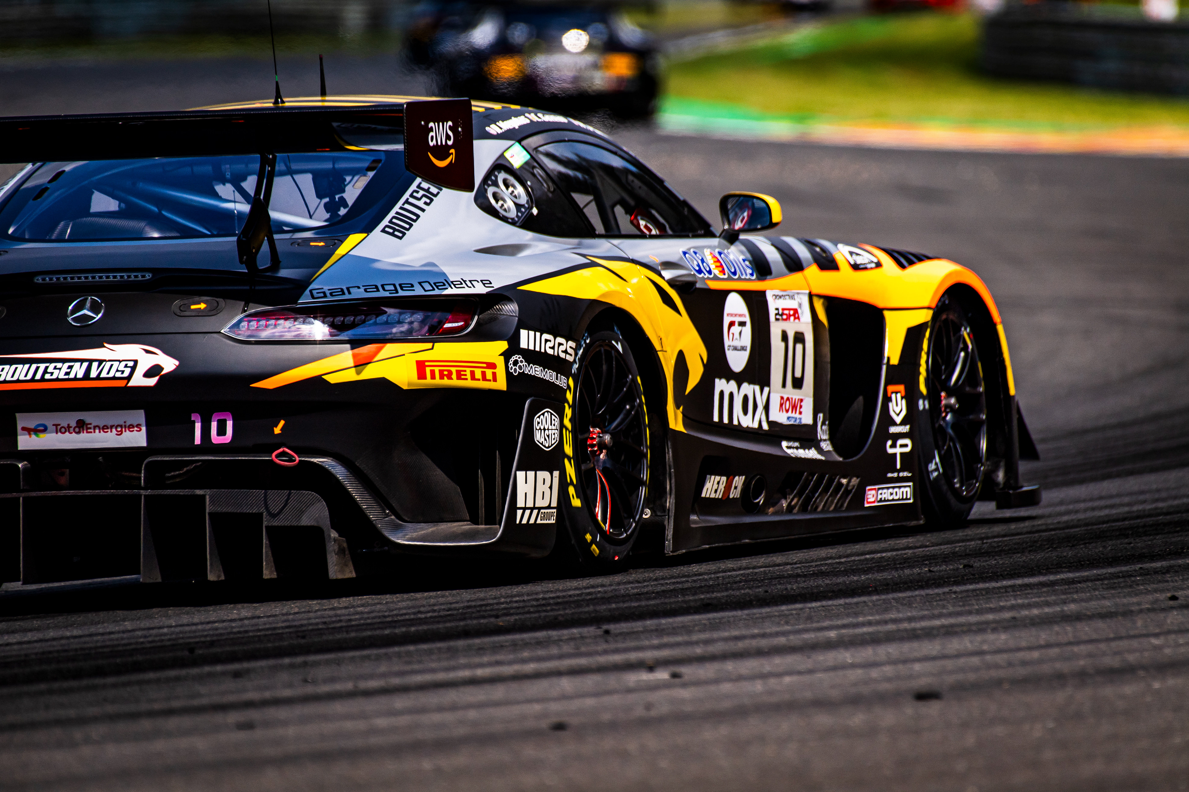  #10 Boutsen VDS Mercedes-AMG GT3 EVO: Aurelien Panis, Cesar Gazeau, Roee Meyuhas