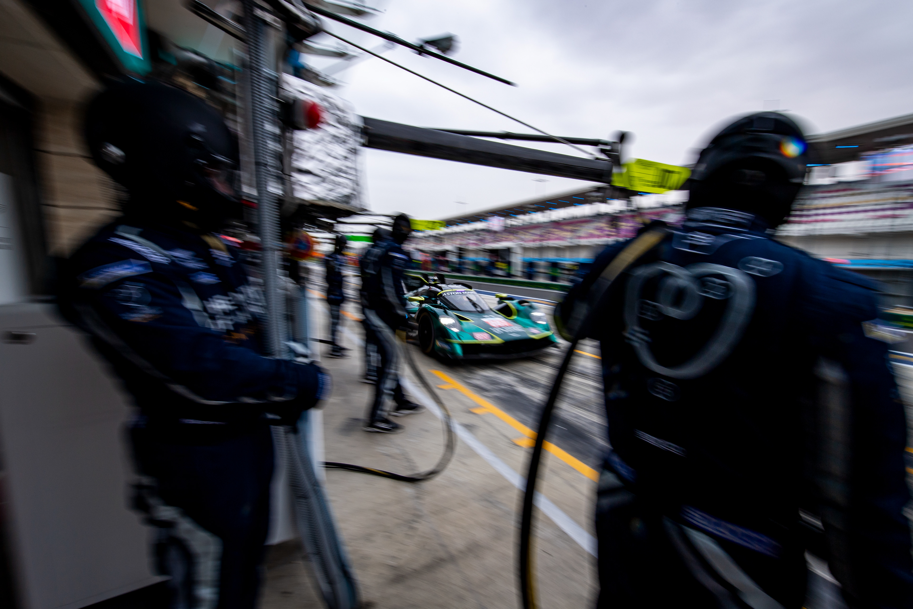 #7 Aston Martin Thor Team Aston Martin Valkyrie: Harry Tincknell, Tom Gamble, Ross Gunn © 2024-2025 Shameem Fahath