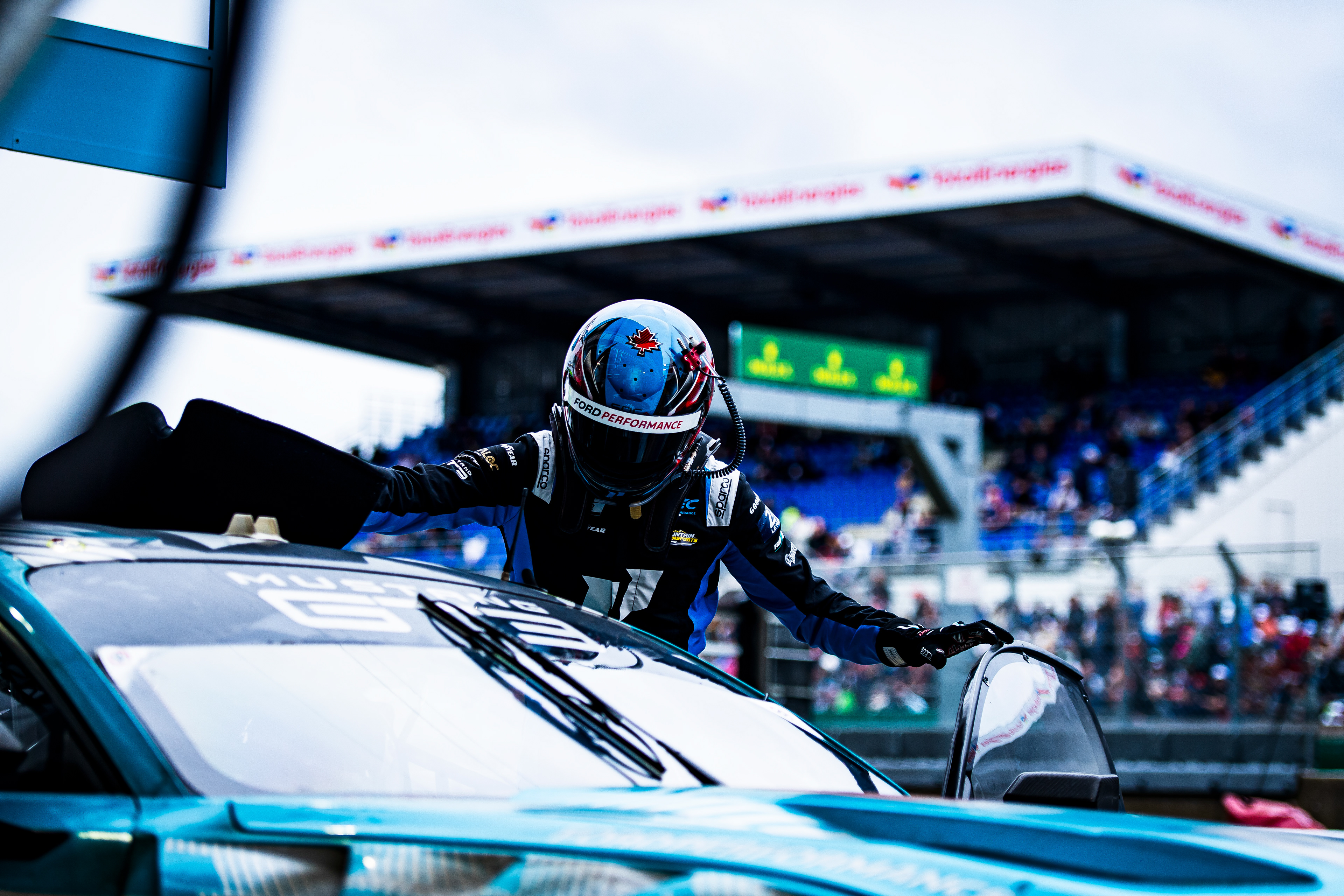#77 Proton Competition Ford Mustang LMGT3: Ryan Hardwick, Zacharie Robichon, Benjamin Barker