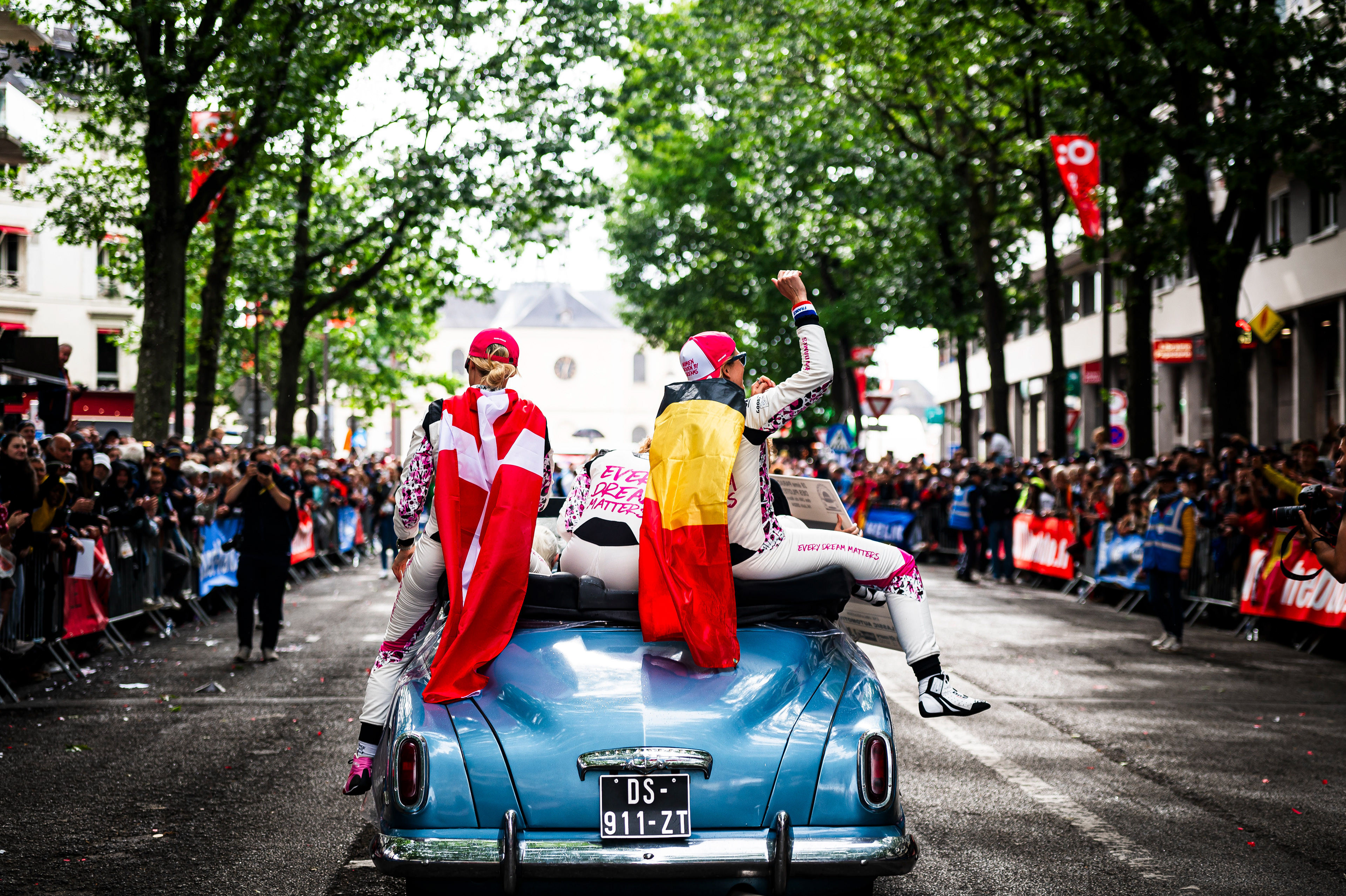 #85 Iron Dames Lamborghini Huracan LMGT3 Evo2: Sarah Bovy, Michelle Gatting, Rahel Frey 
