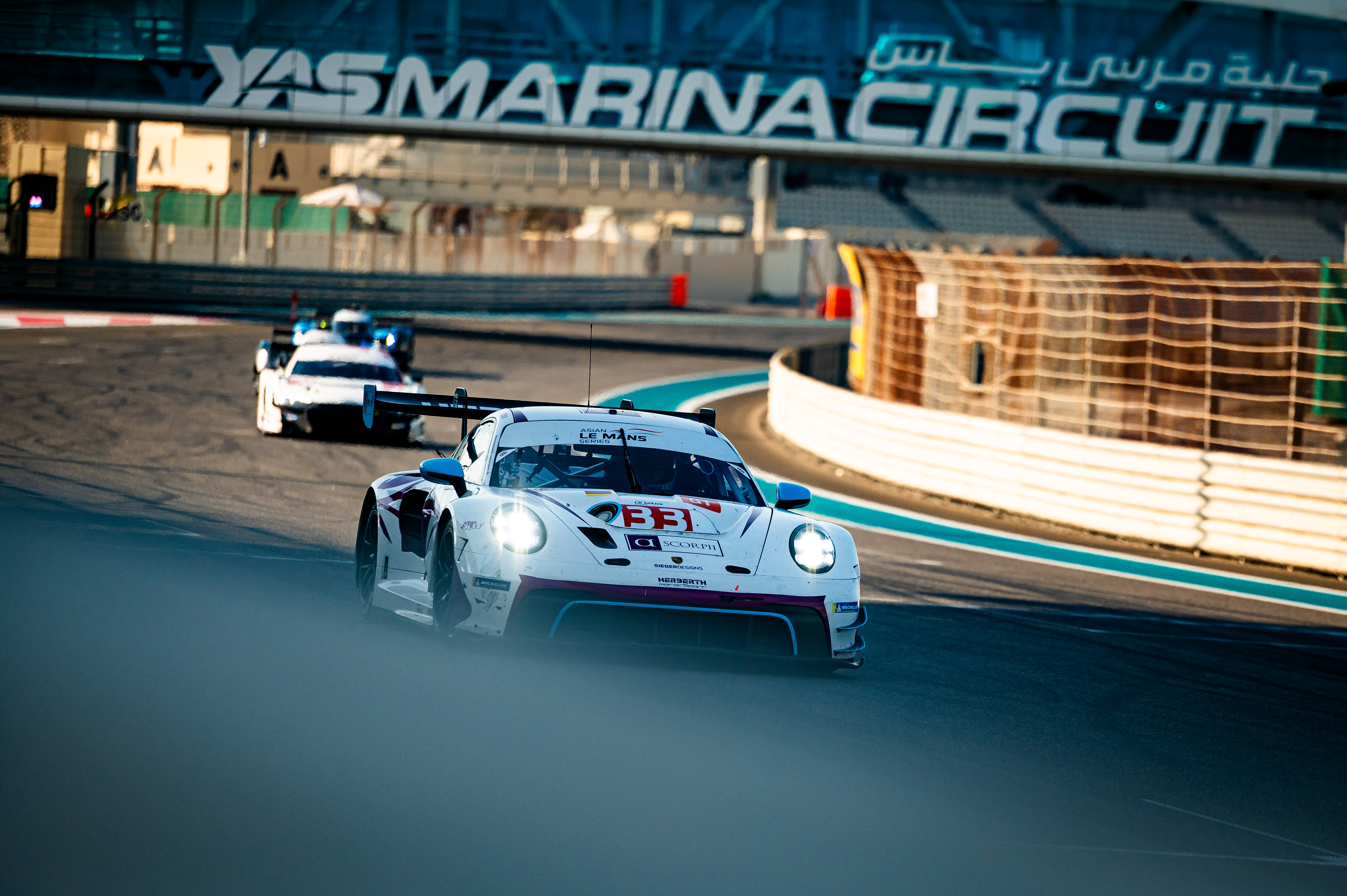 #33 HERBERTH MOTORSPORT Porsche 911 GT3 R of Antares Au, Tim Heinemann, Laurin Heinrich