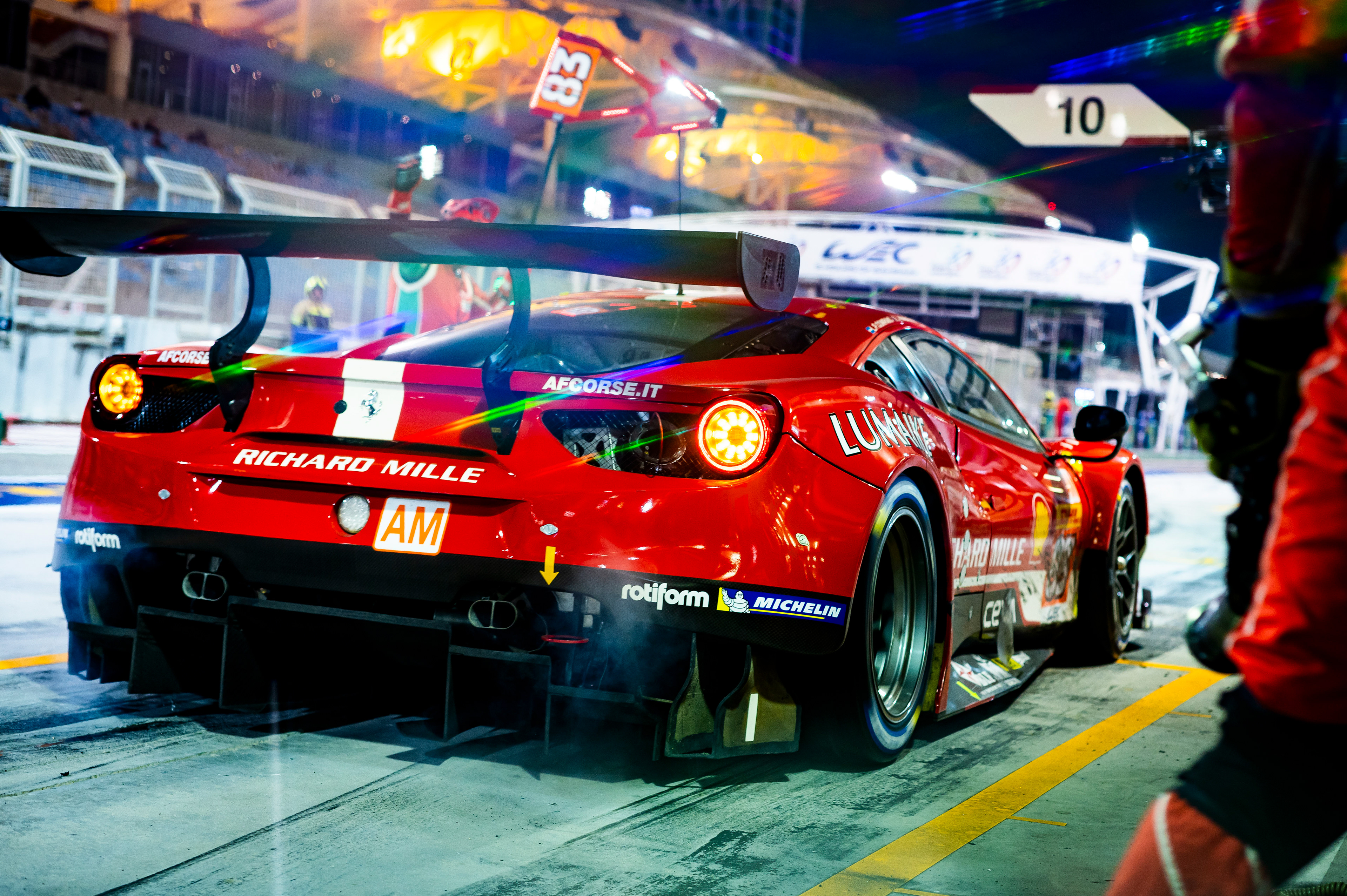 RM AF Corse Pitstop