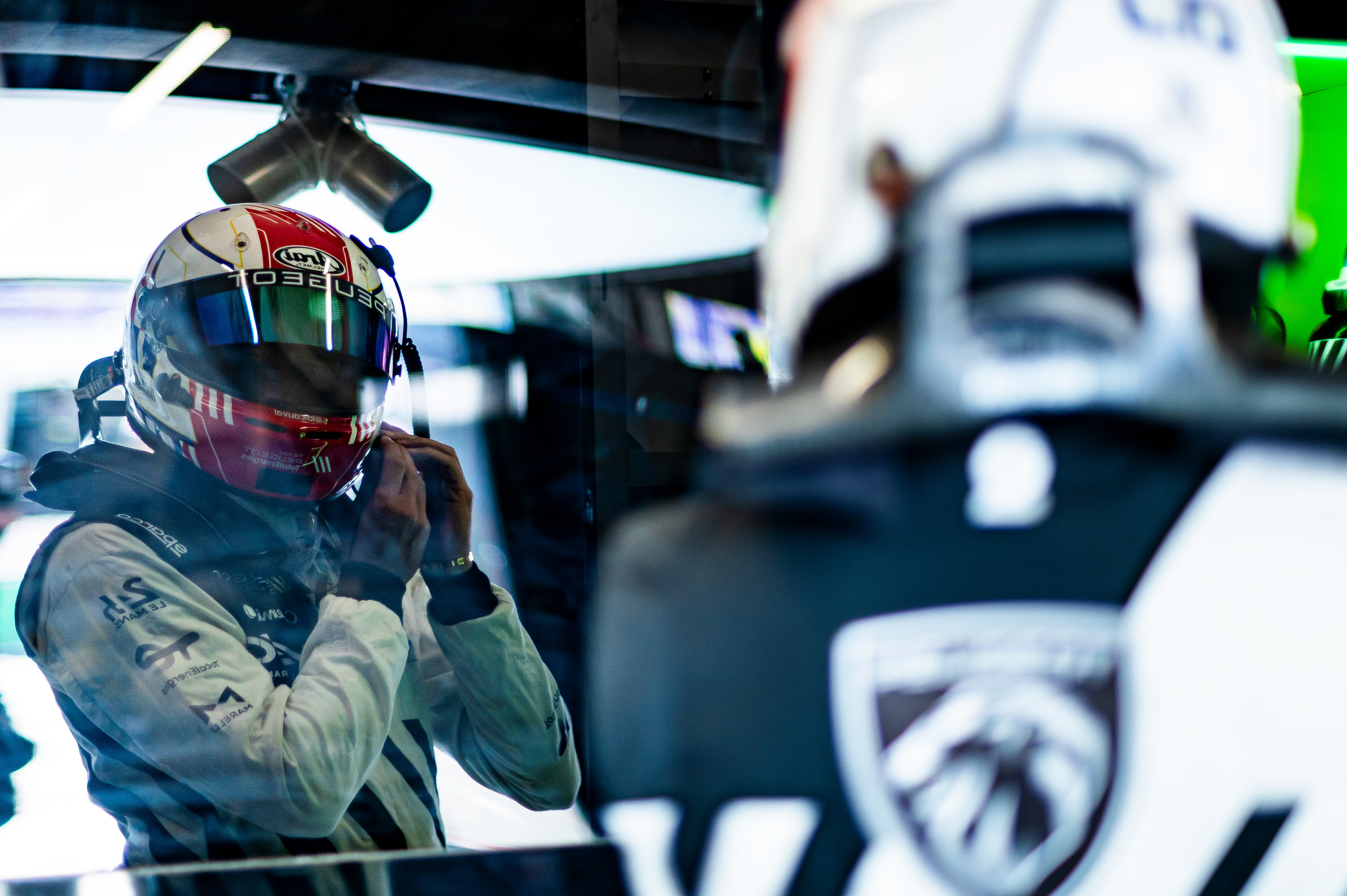 #94 PEUGEOT TOTALENERGIES FRA M Peugeot 9X8 of Loïc Duval