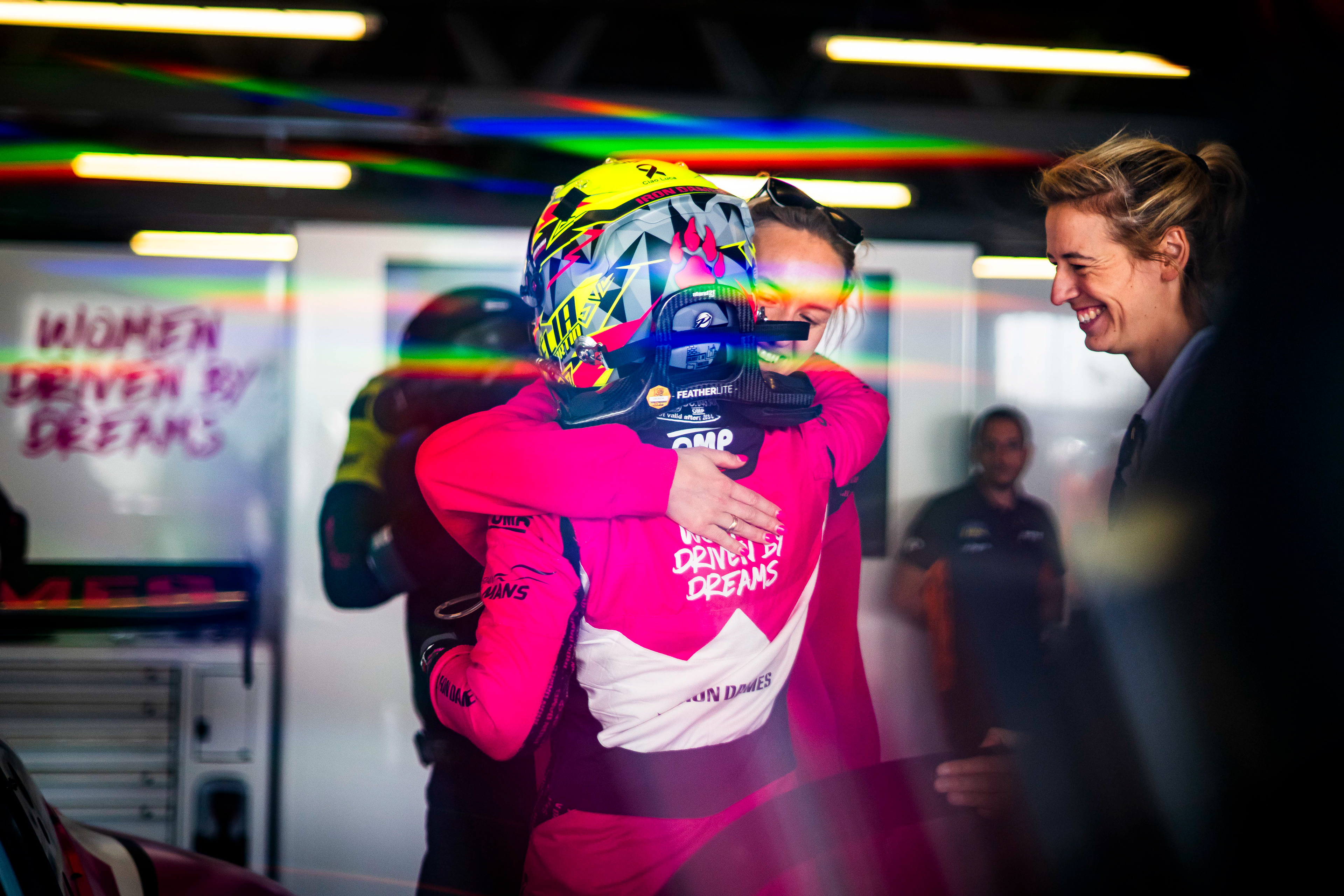 #85 Iron Dames Porsche 911 GT3 R: Celia Martin, Sarah Bovy, Michelle Gatting © 2024-2025 Shameem Fahath