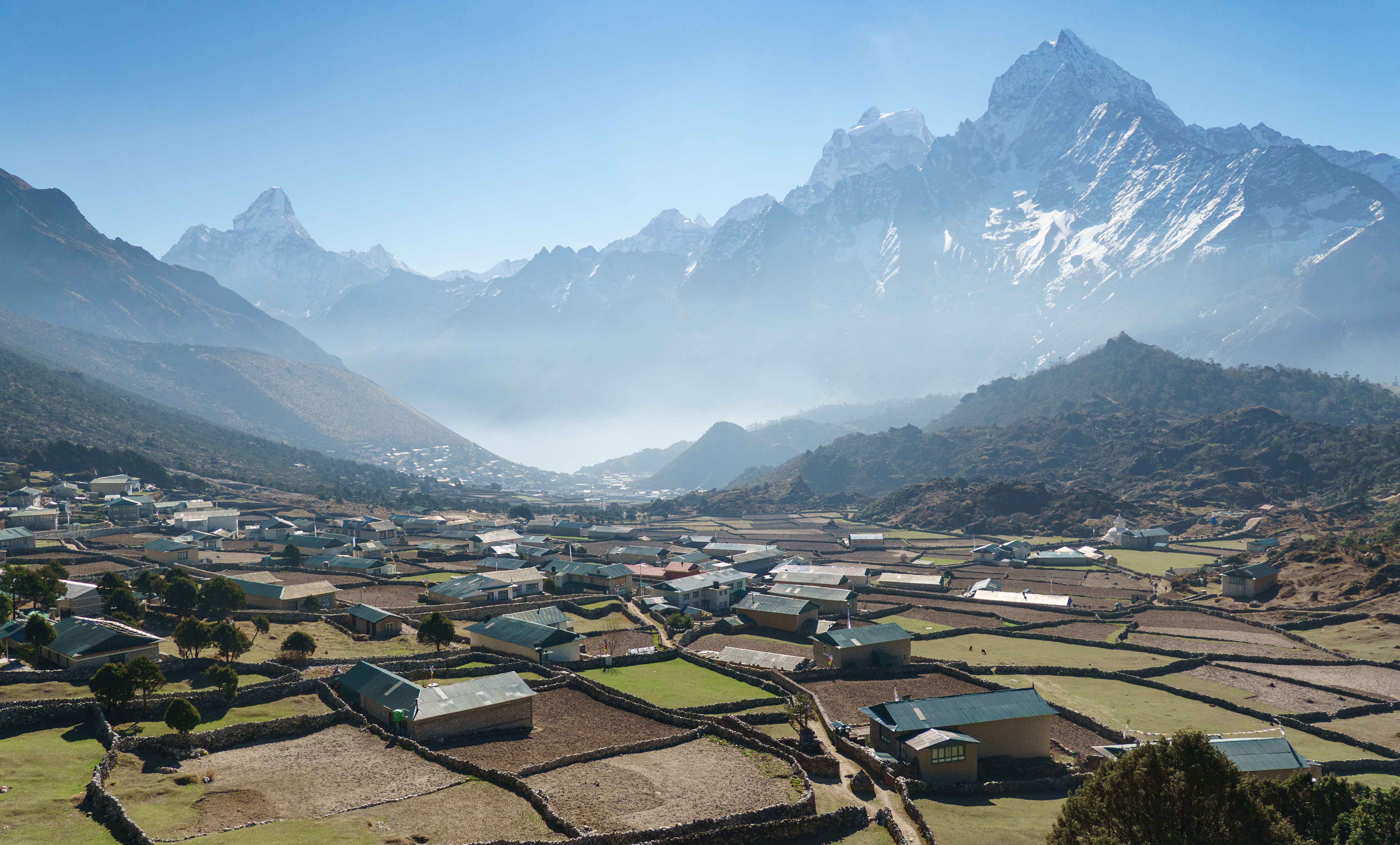 Looking down on the villages of Kunde and Khumjung
