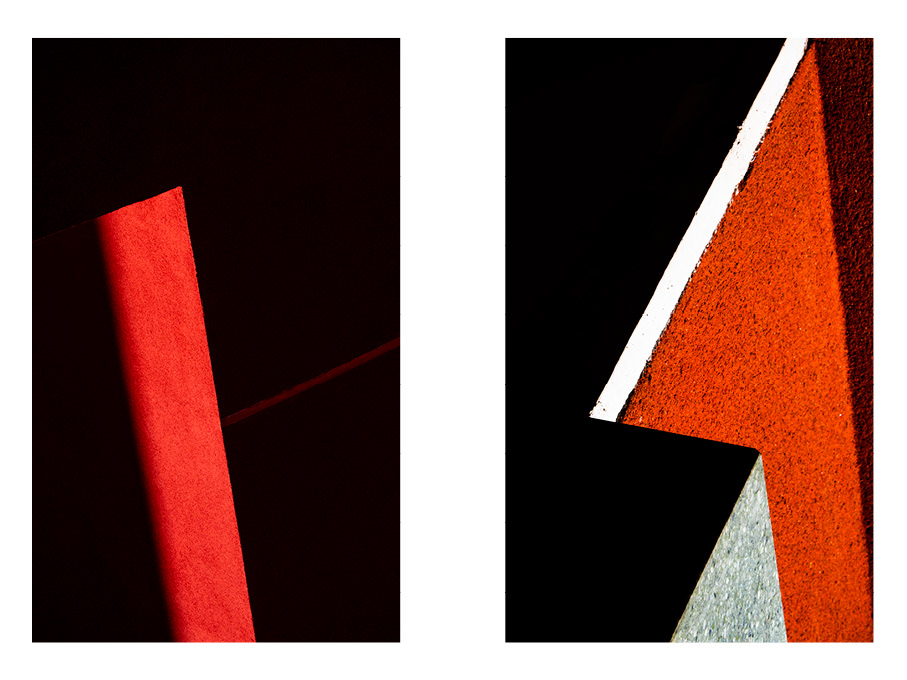 Composition noire et rouge