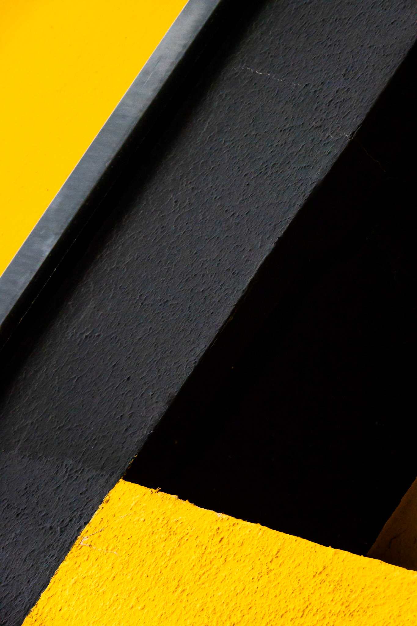 Composition Jaune, Noire et Blanche