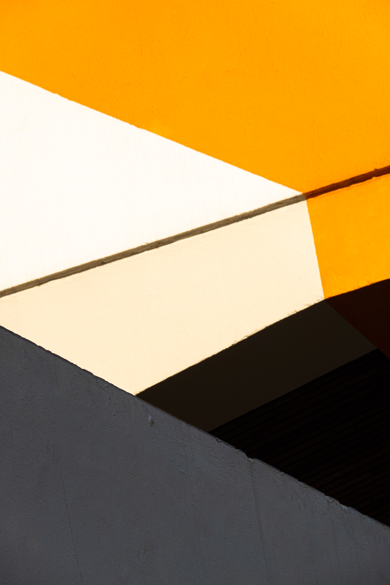 Figure Orange, Noire et Grise