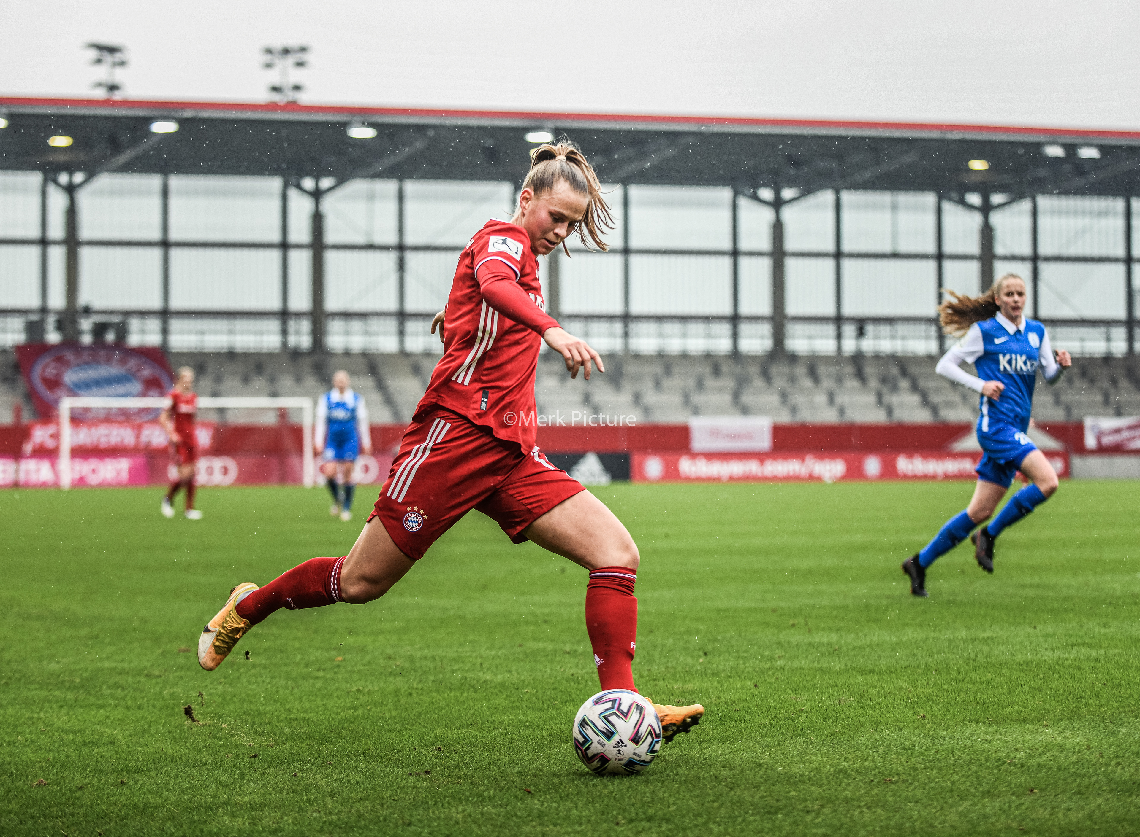 Bühl, Klara (FC Bayern Muenchen 17)