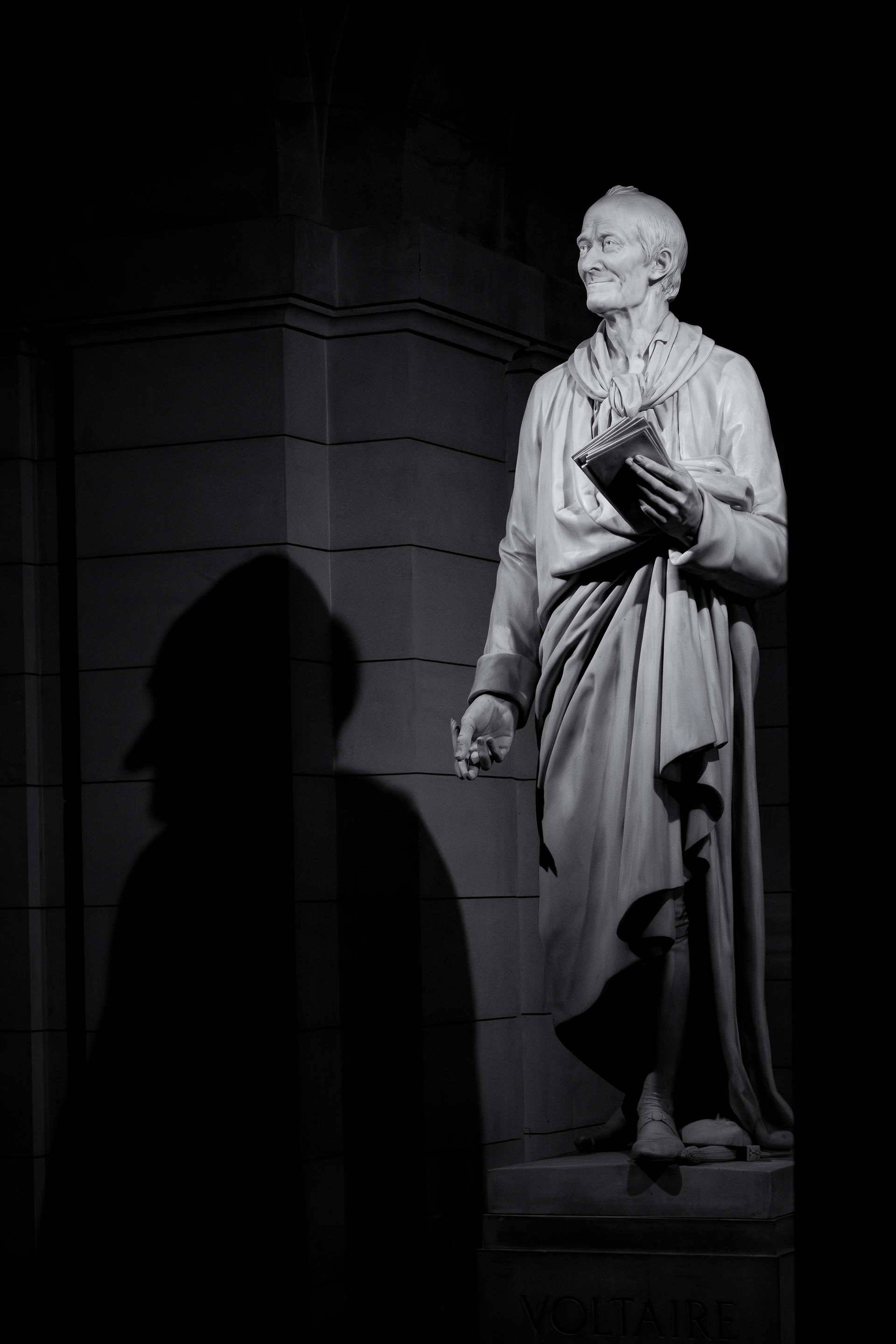 Voltaire in the shadows of the Panthéon. Featured by Rebel.
