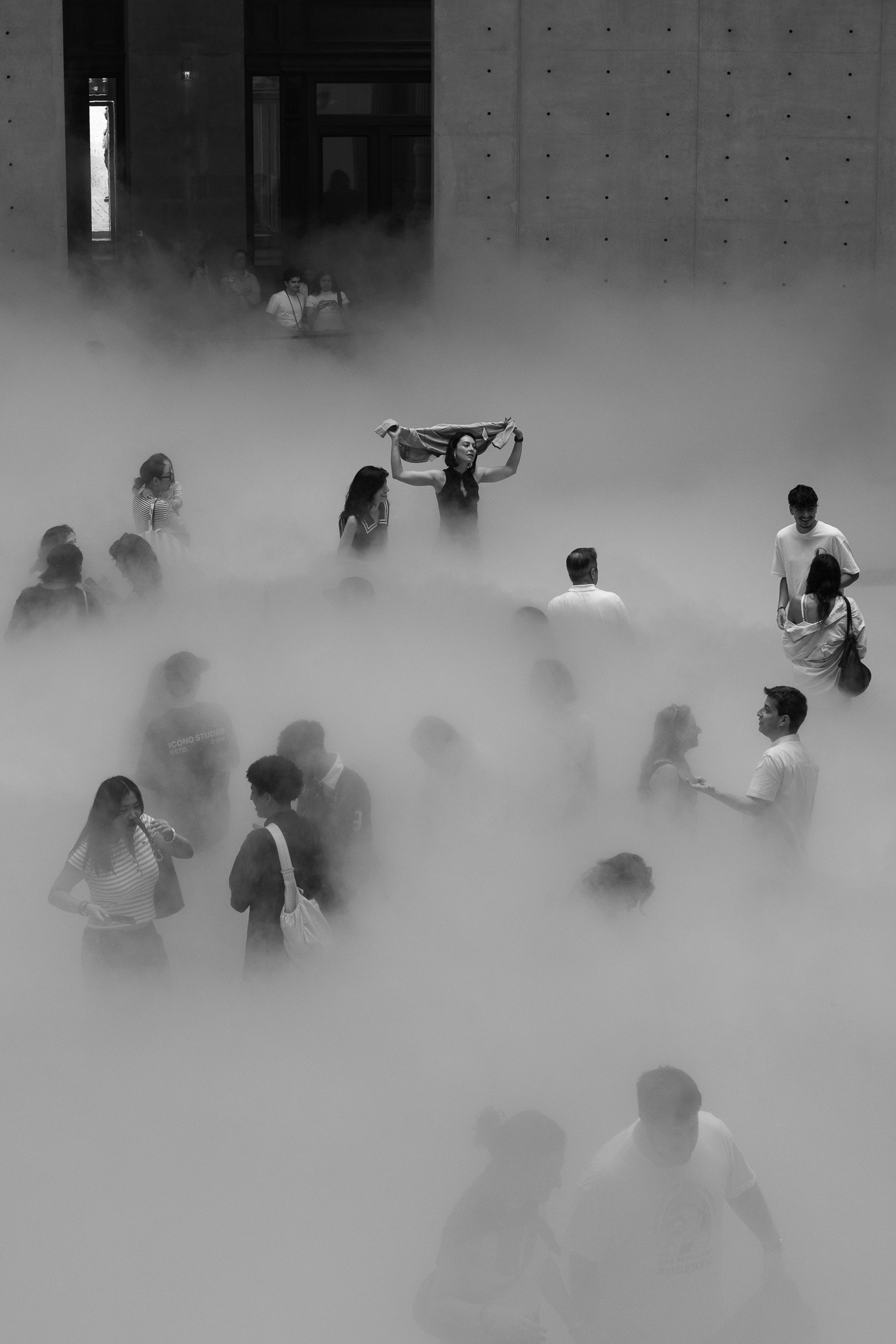 The Ones Who Surface at the Fondation Pinault. Featured by Pictas and Monomoods. Awarded by 1X in October 17th, 2026.