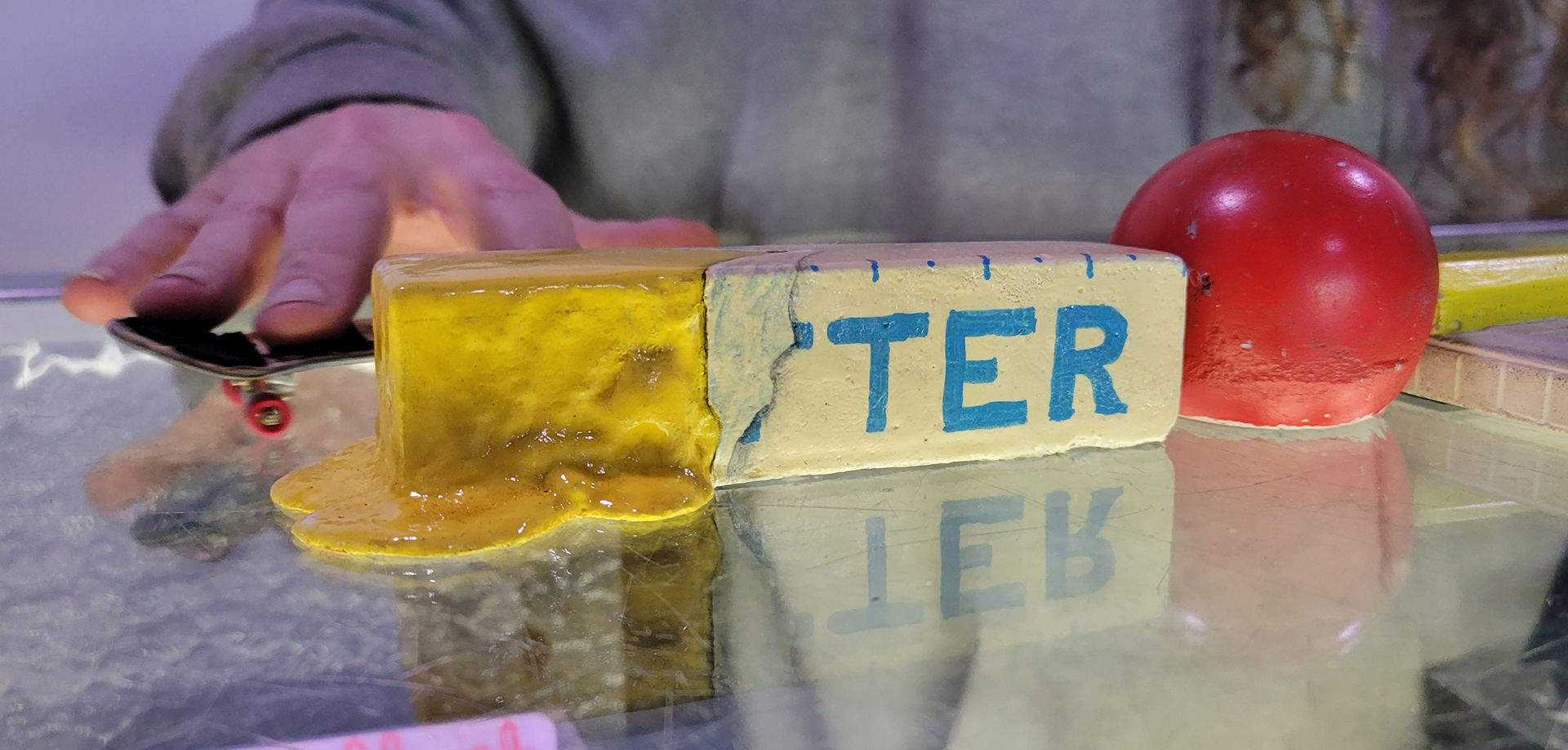 Concrete Butter Block - Obstacle for Fingerboarding