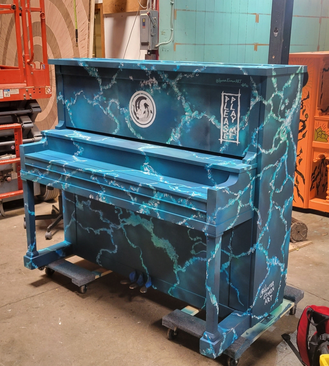 Tides - Spraypaint and Brush - Piano.Push.Play 2024