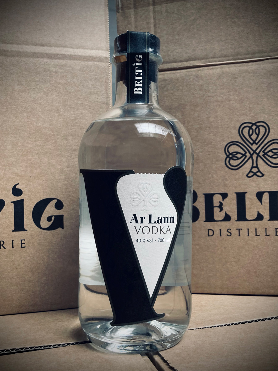 © KP!prod - Rodolphe Paulat Graphiste Vannes / Morbihan • DISTILLERIE BELTIG
