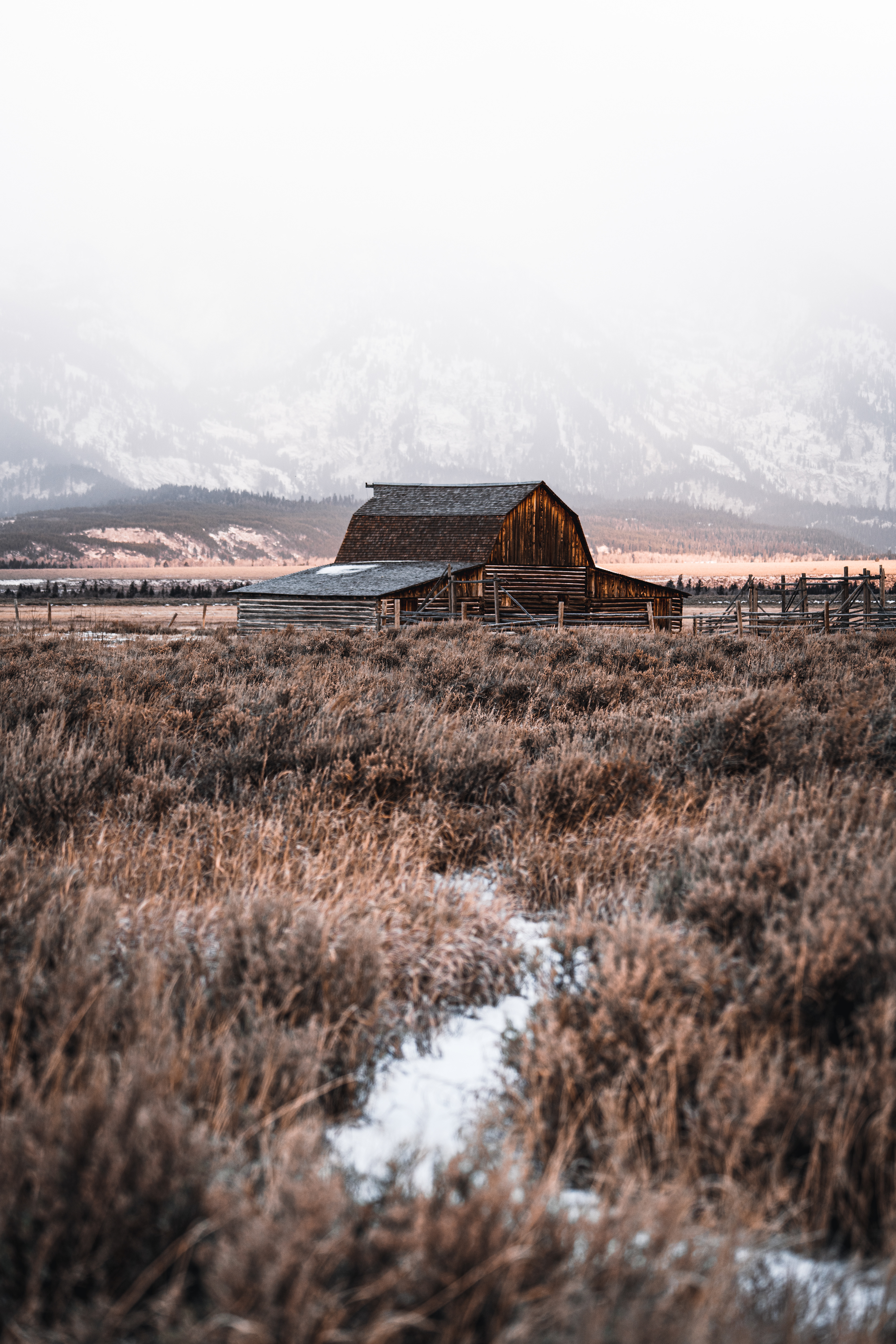 Brisk Barn