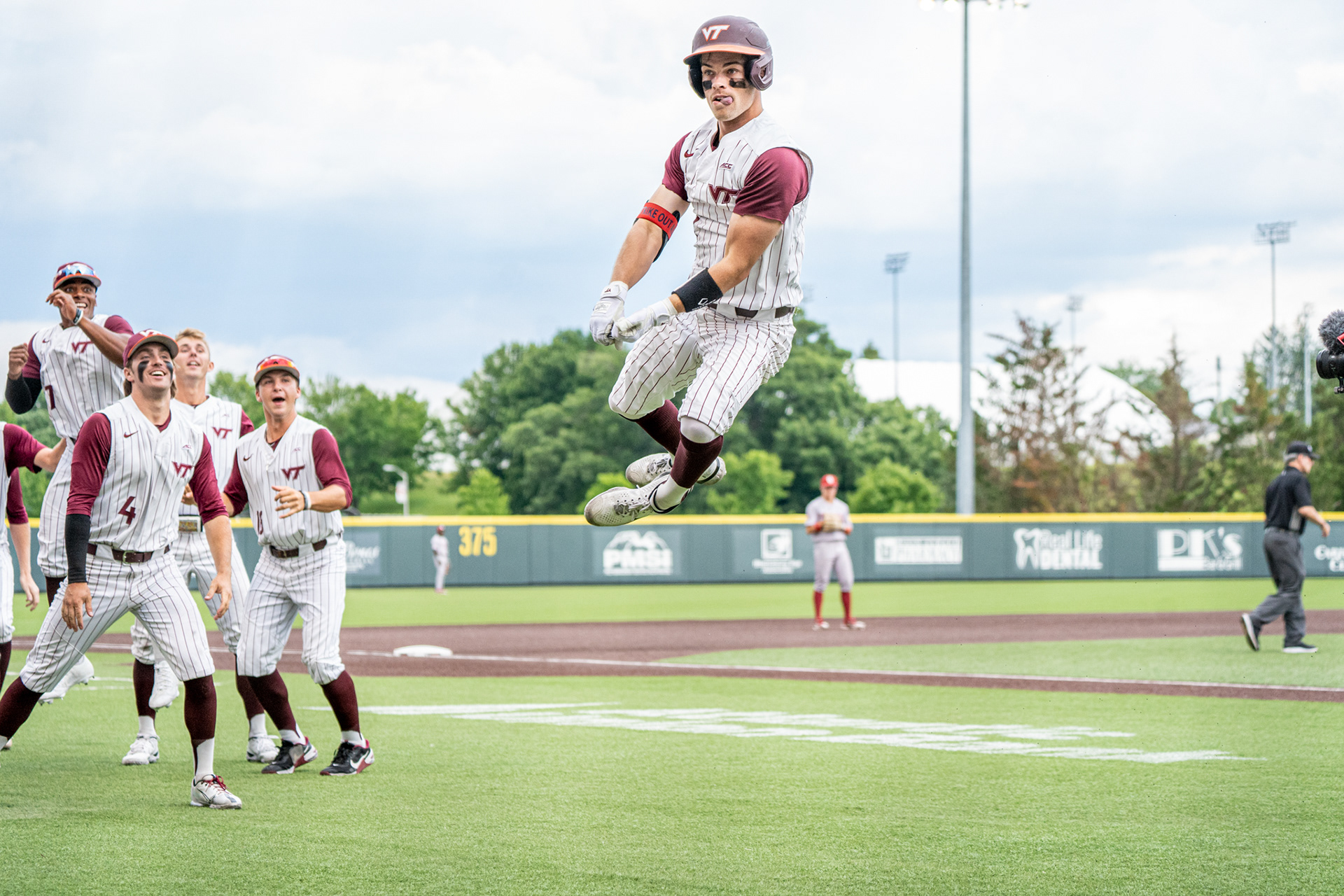 VIRGINIA TECH VS OKLAHOMA (GAME 1)