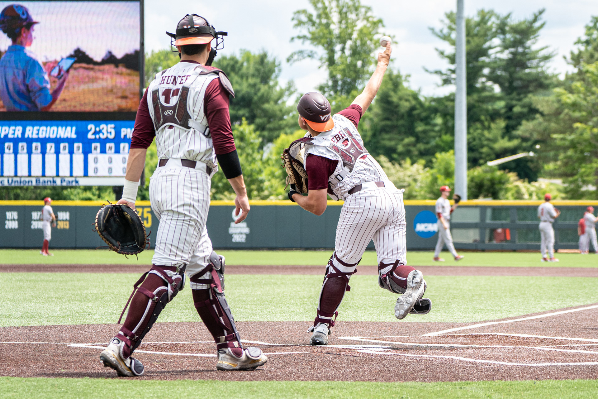 PREGAME VS OKLAHOMA (GAME 1)