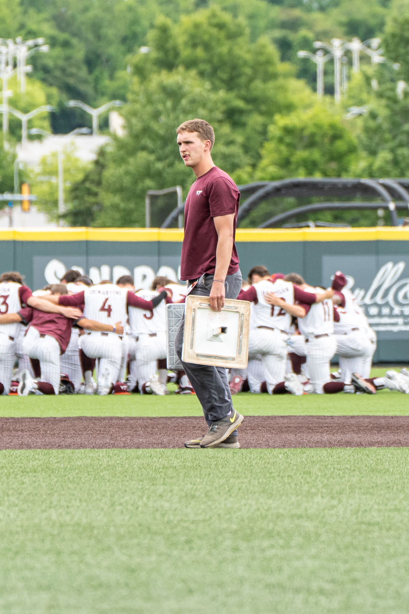PREGAME VS OKLAHOMA (GAME 1)