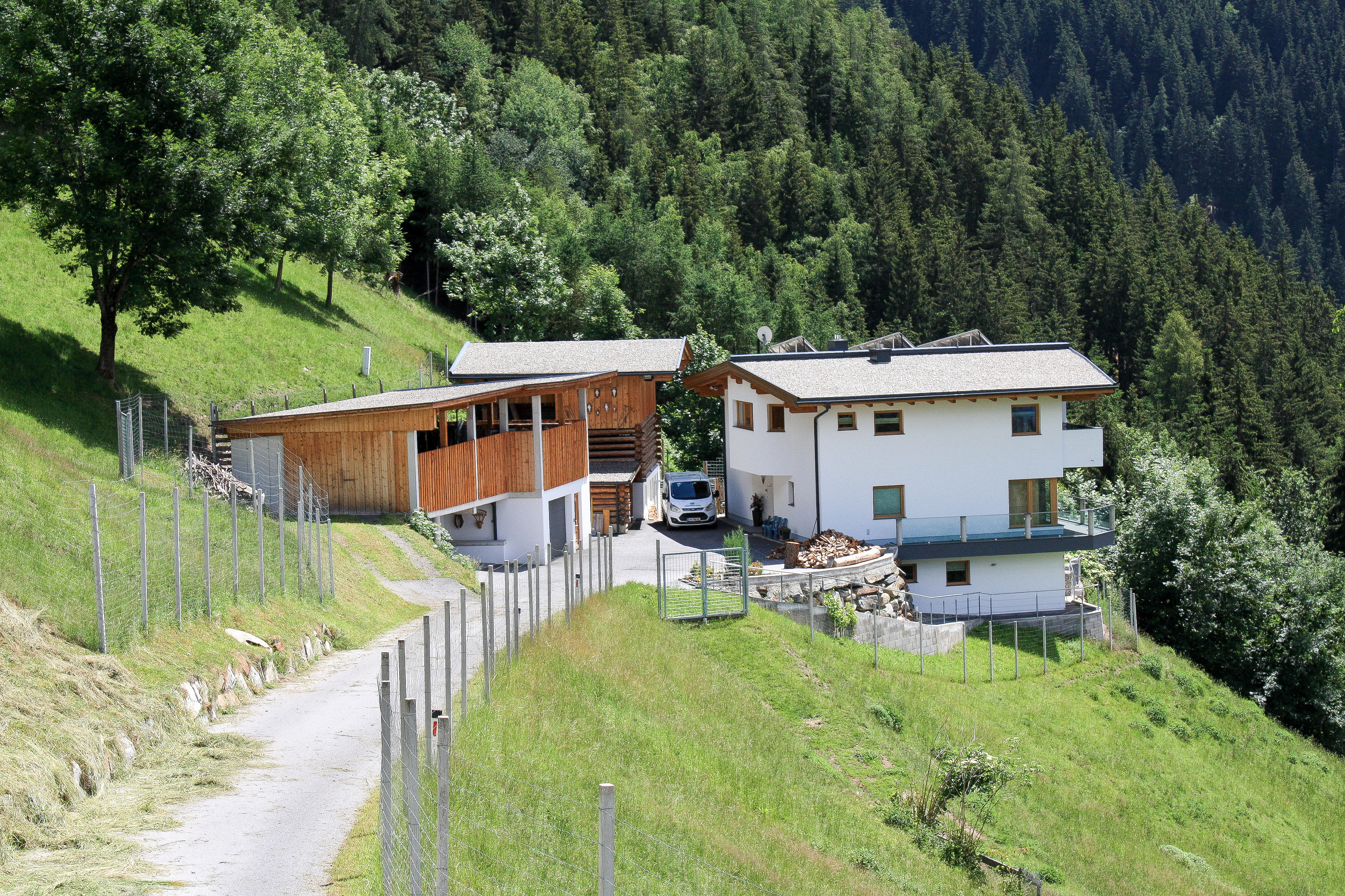 Hauszufahrt
