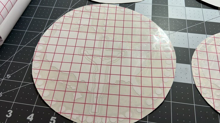 Made with Cricut // Material Permanent White Vinyl
