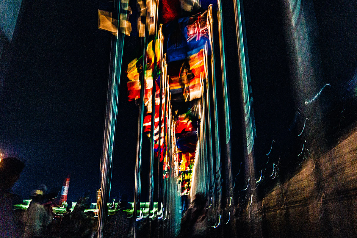 1/3秒, ISO1600, 0EV, F8