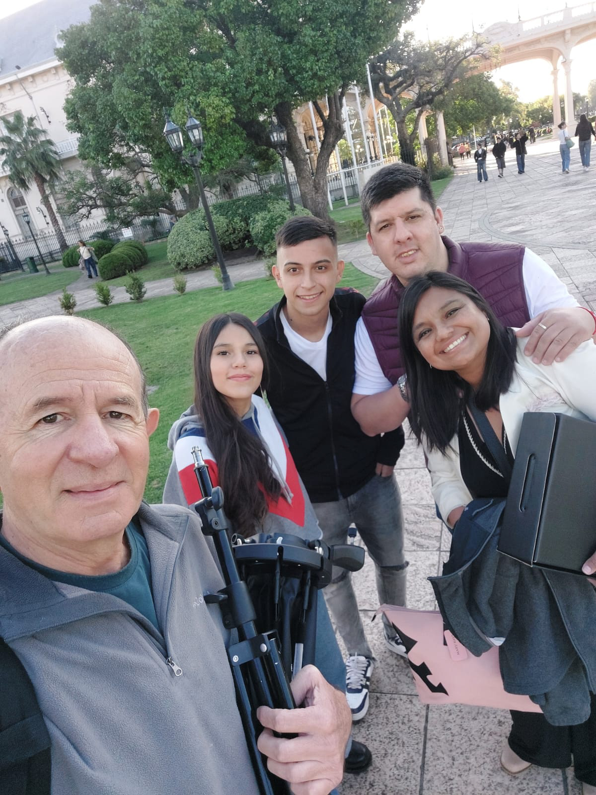 Todo empezo con un dia de fotos y hoy seguimos en contacto