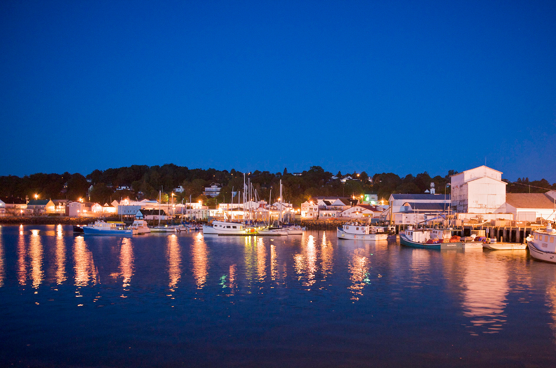 Ealy morning Digby Harbour, NS, CA
