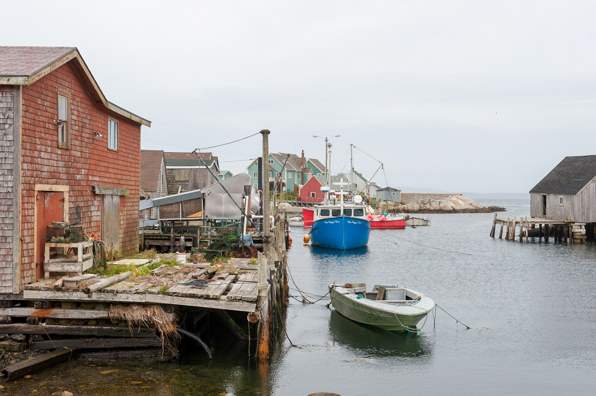Fishing Village, Peggys Cove, NS, CA