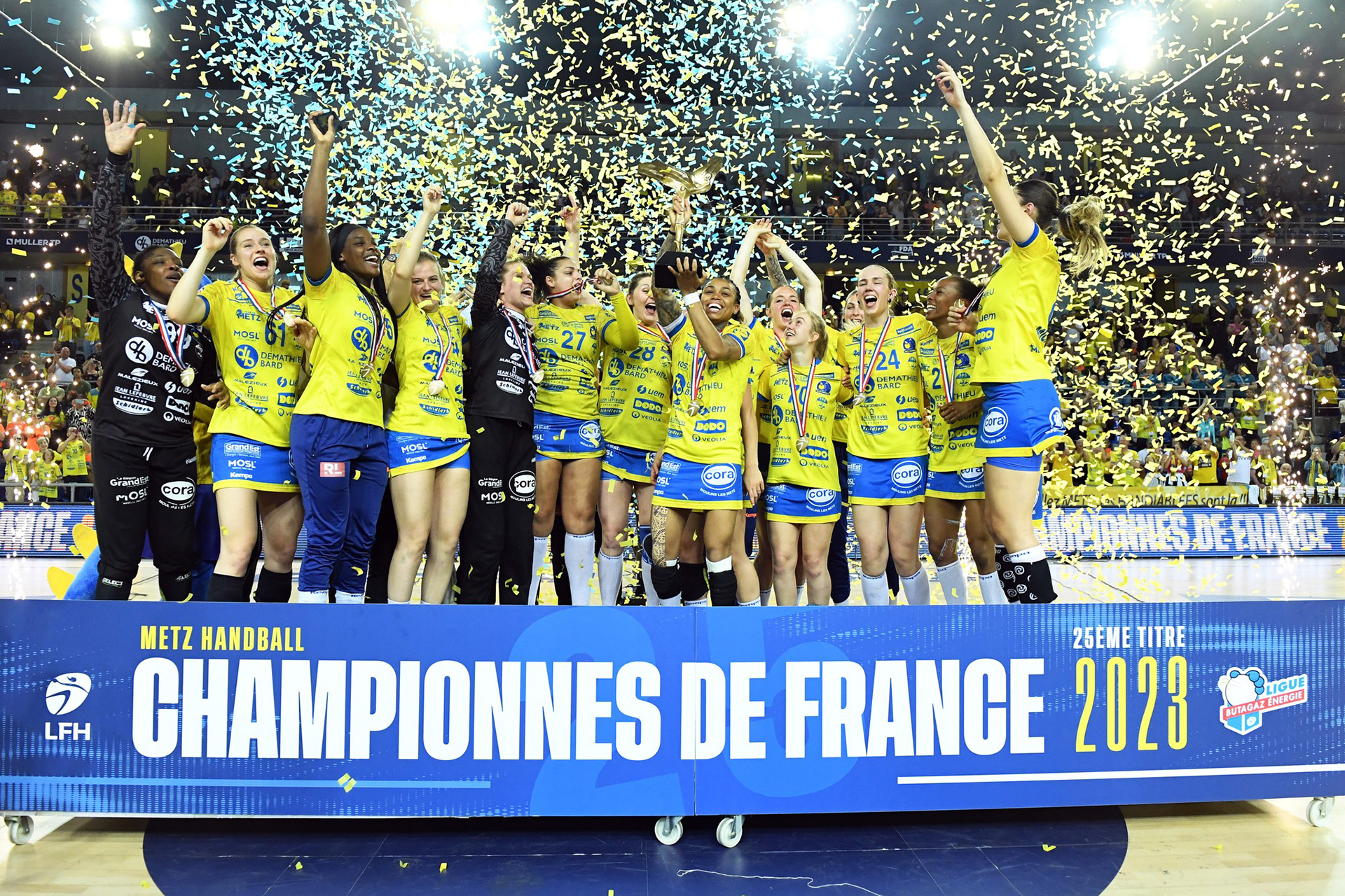 Création Podium Championnes LBE