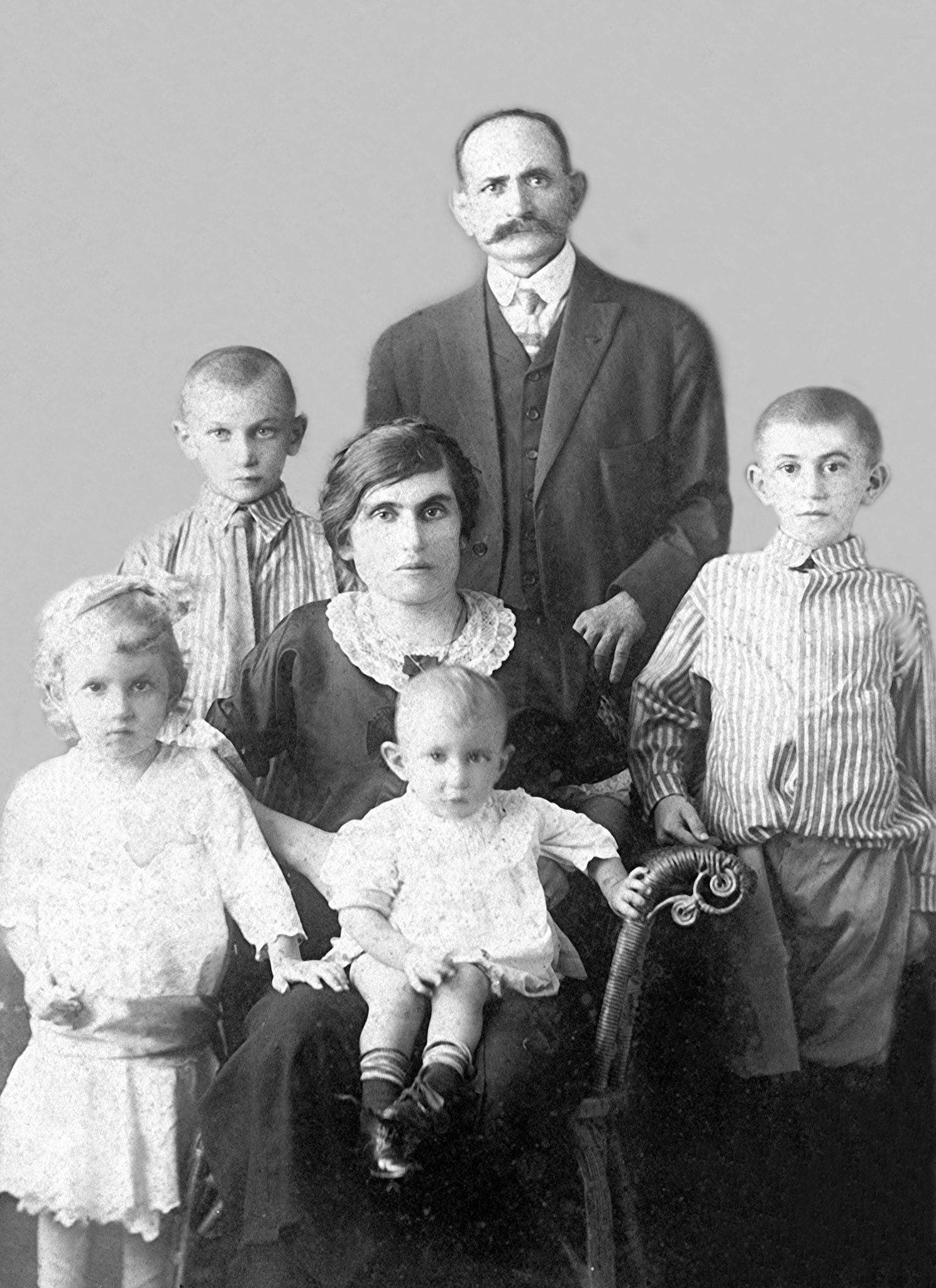 Annie, Leo, Shulem, Maria and Morris